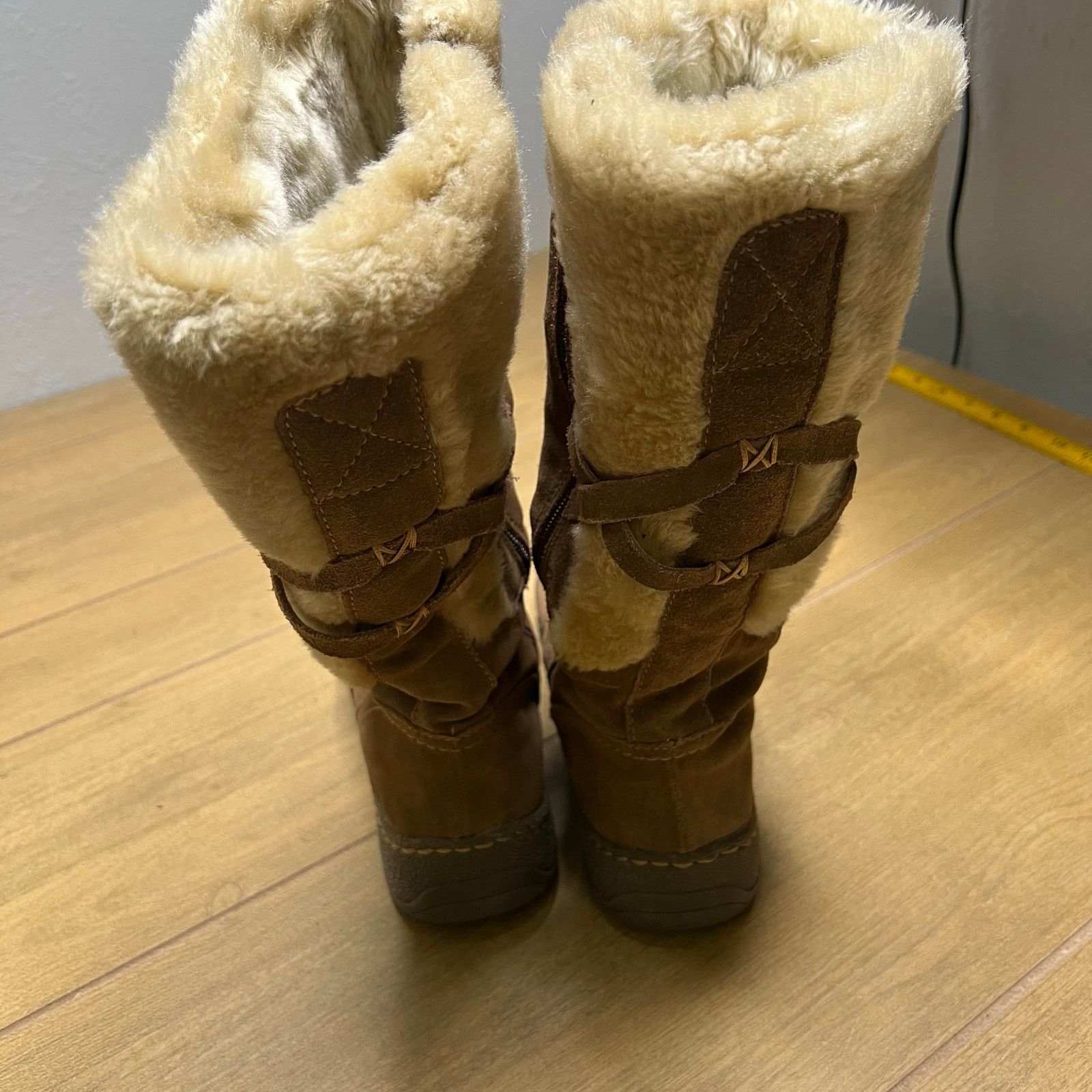 Vintage BareTraps Venture Women’s Brown Faux Fur Lined Boots 9.5 M Size US 9.5 / IT 39.5 - 4 Thumbnail