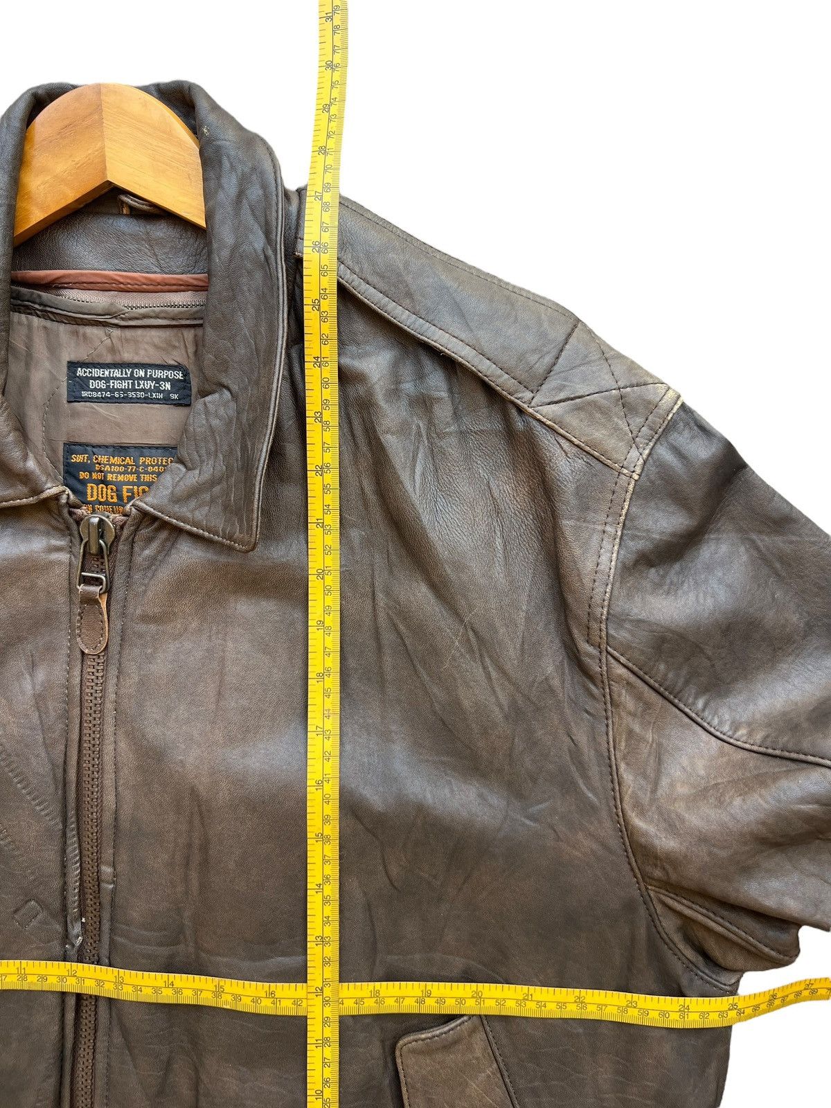 Vintage Vintage 90s Dog Fight Brown Bomber Leather Jacket Size US L / EU 52-54 / 3 - 14 Thumbnail