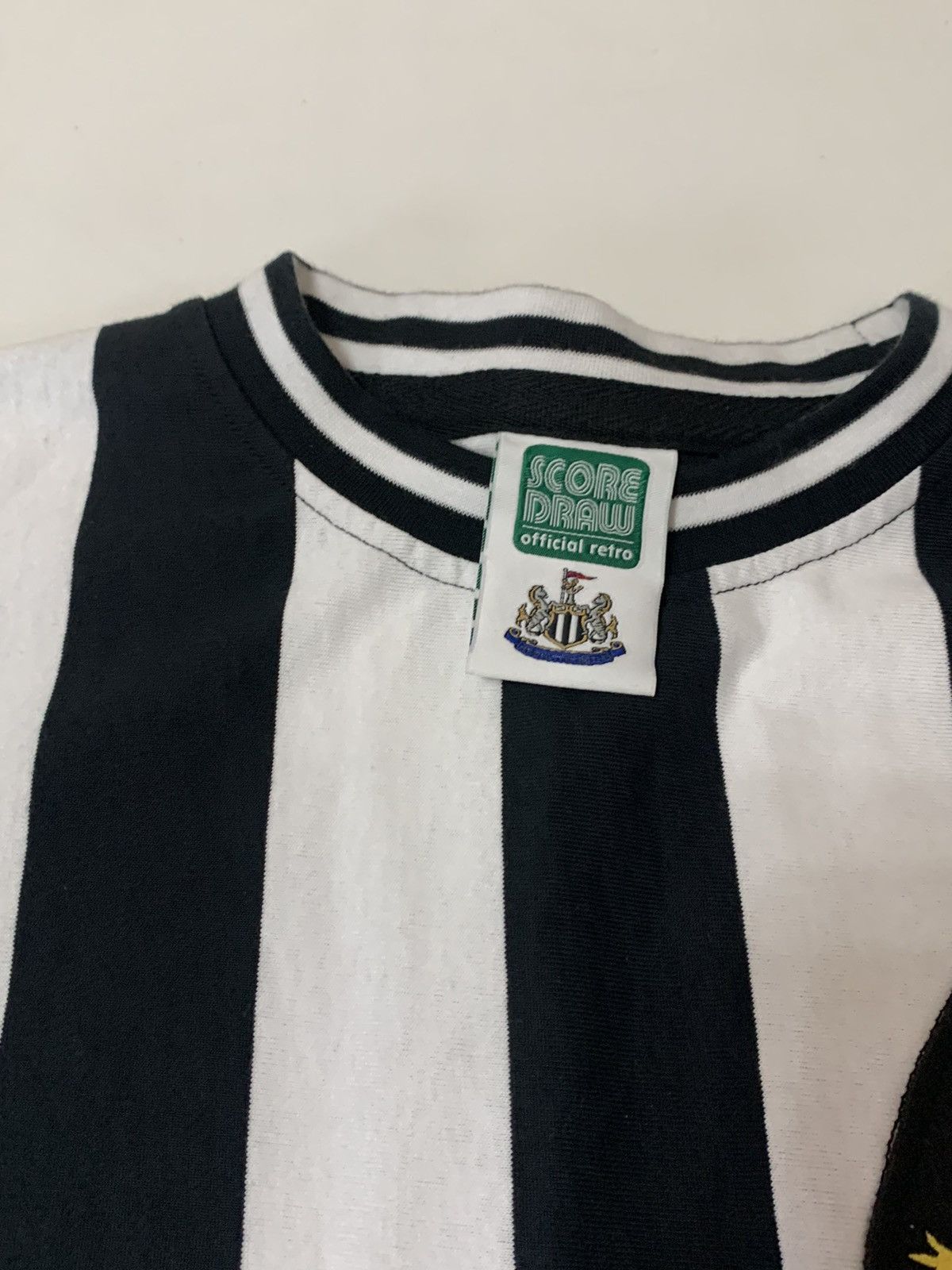 Other NEWCASTLE UNITED 1970 RETRO VINTAGE SCORE DRAW HOME FOOTBALL Size US L / EU 52-54 / 3 - 4 Thumbnail