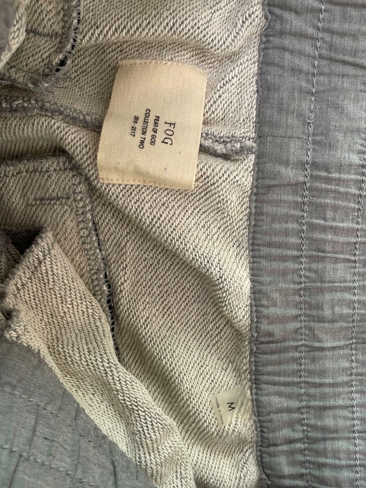 Fear of God Fog Collection Two M Silver Zippers Sweatpants Size US 32 / EU 48 - 3 Thumbnail