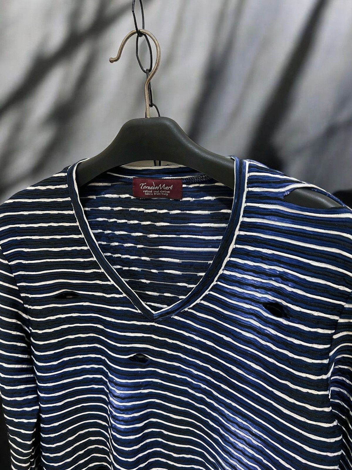 If Six Was Nine × Le Grande Bleu (L.G.B.) × Tornado Mart Tornado mart pleats distressed long slevee tee Size US M / EU 48-50 / 2 - 5 Thumbnail
