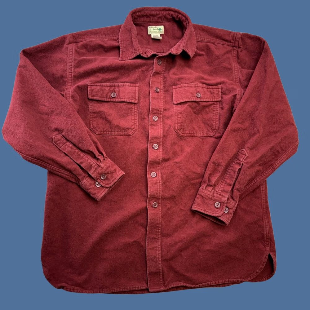 Vintage L.L. Bean Chamois Cloth Shirt Mens Large Red Heavyweight Flannel Button-Up Workwear Pockets Knit Cotton Shirt Size US L / EU 52-54 / 3 - 1 Thumbnail
