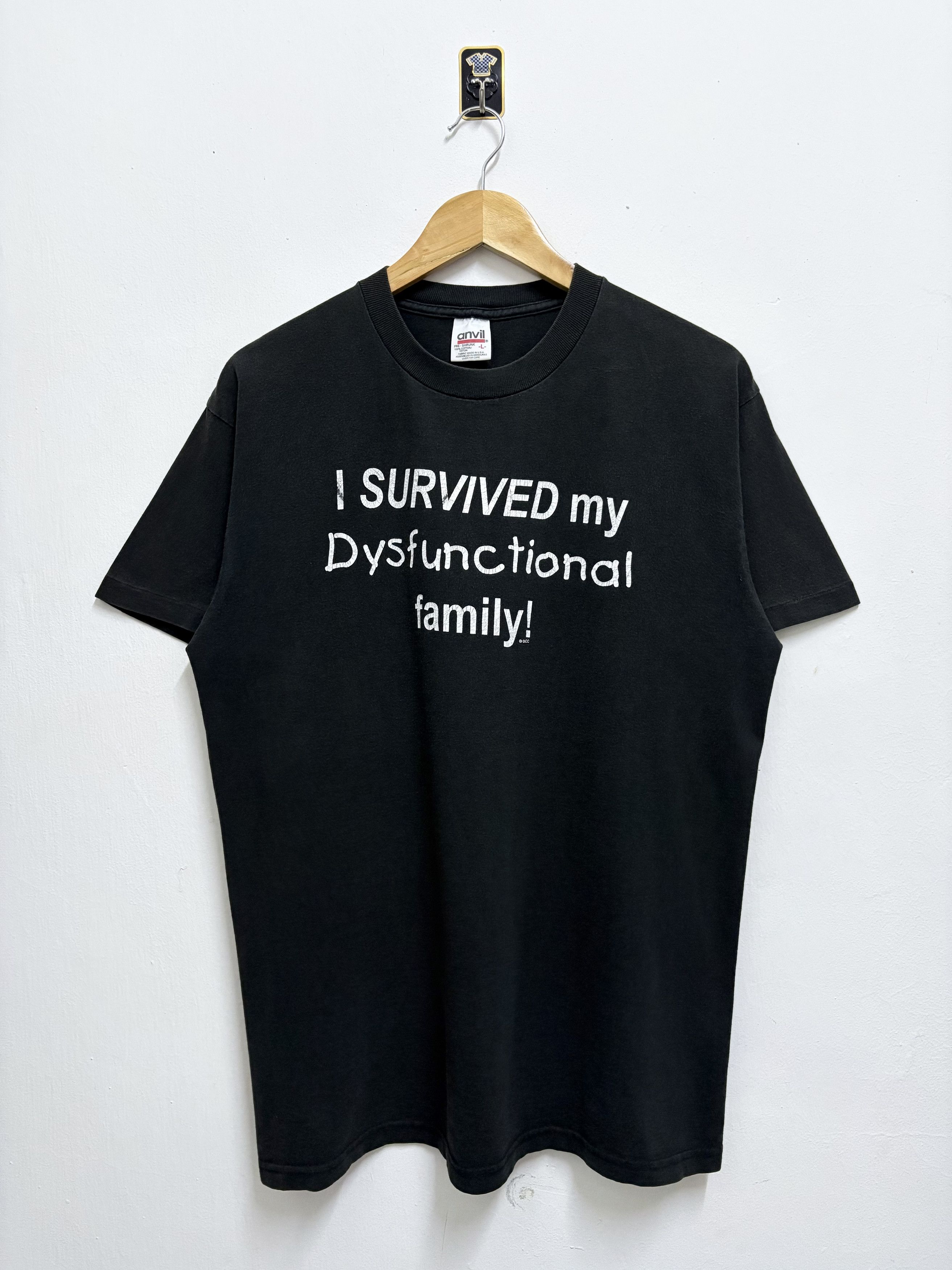 Vintage Vintage 90's Statement - Dysfunctional Family T-Shirt Size US M / EU 48-50 / 2 - 1 Thumbnail