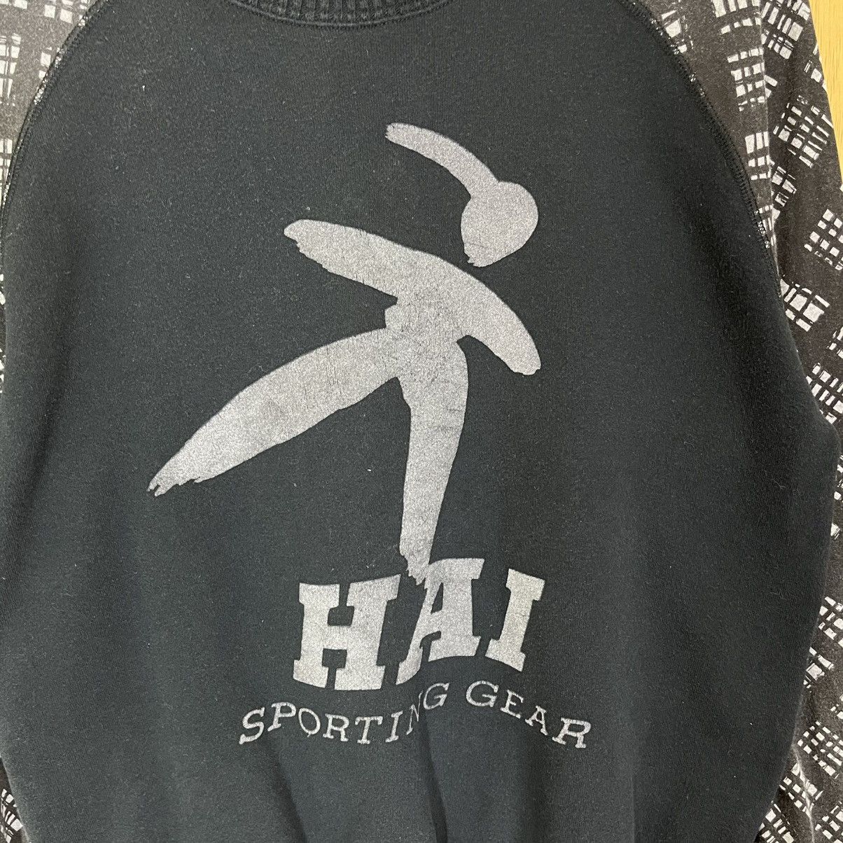 Hai Sporting Gear Vintage 90s Hai Sporting Gear Crewneck Sweatshirt Size US M / EU 48-50 / 2 - 5 Thumbnail