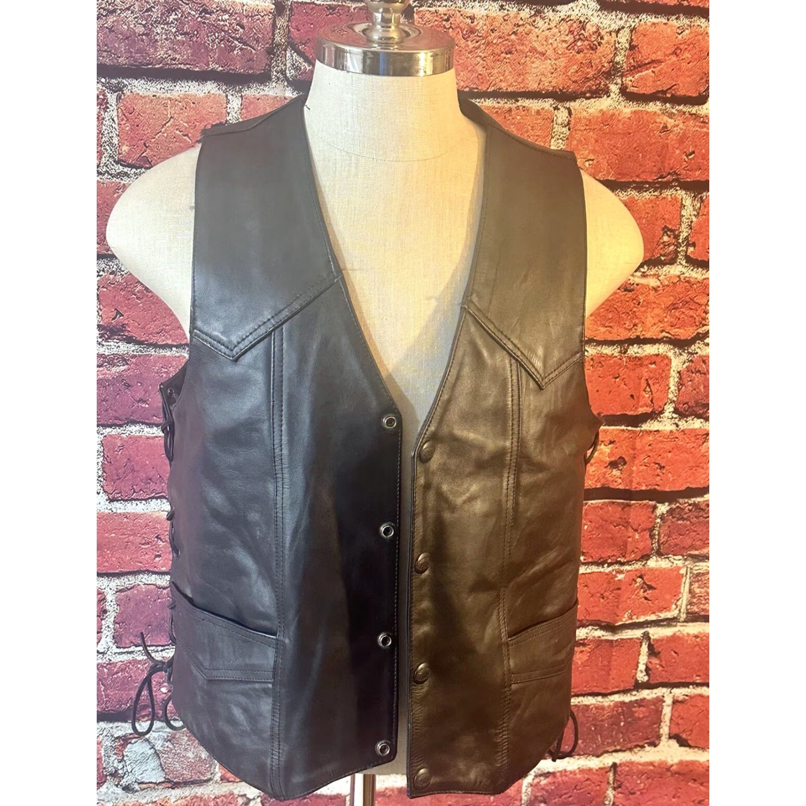 Vintage Z1R Leather Vest Men Size 44 Button Side Rib Ties Black Lined Motorcycle Jacket Vest Mens Size US S / EU 44-46 / 1 - 6 Thumbnail