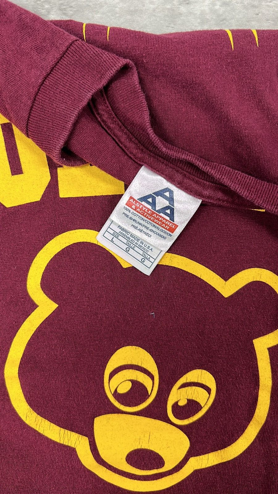 Kanye West Vintage Kanye West The College Dropout T Shirt Large Size US L / EU 52-54 / 3 - 3 Thumbnail