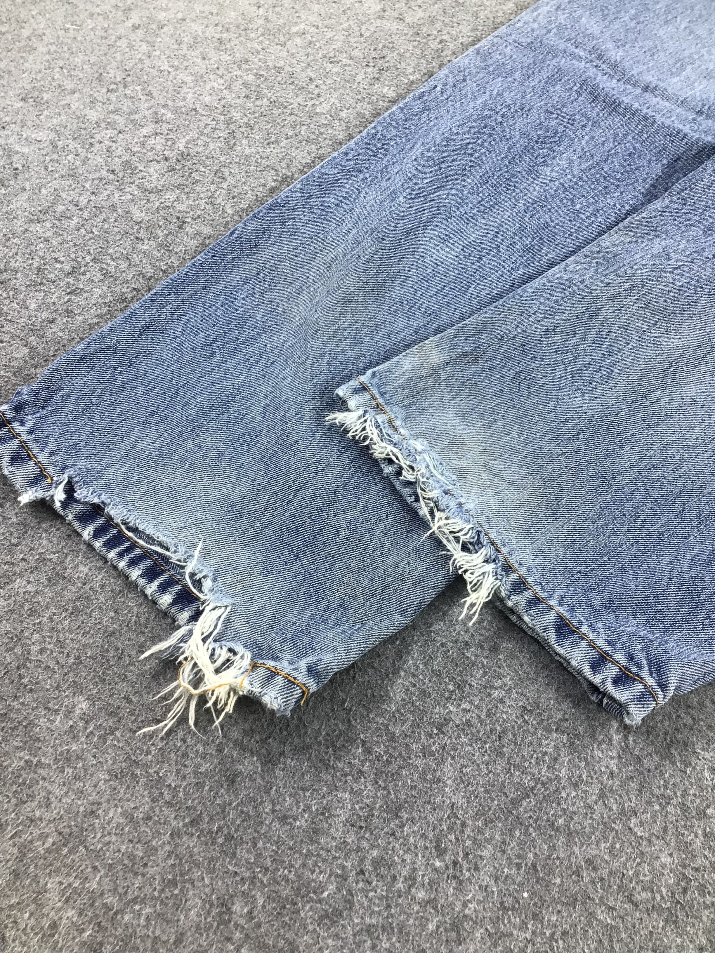 Levi's Vintage Blue Wash Levis Jeans Lot 560-J834 Size US 40 / EU 56 - 6 Thumbnail