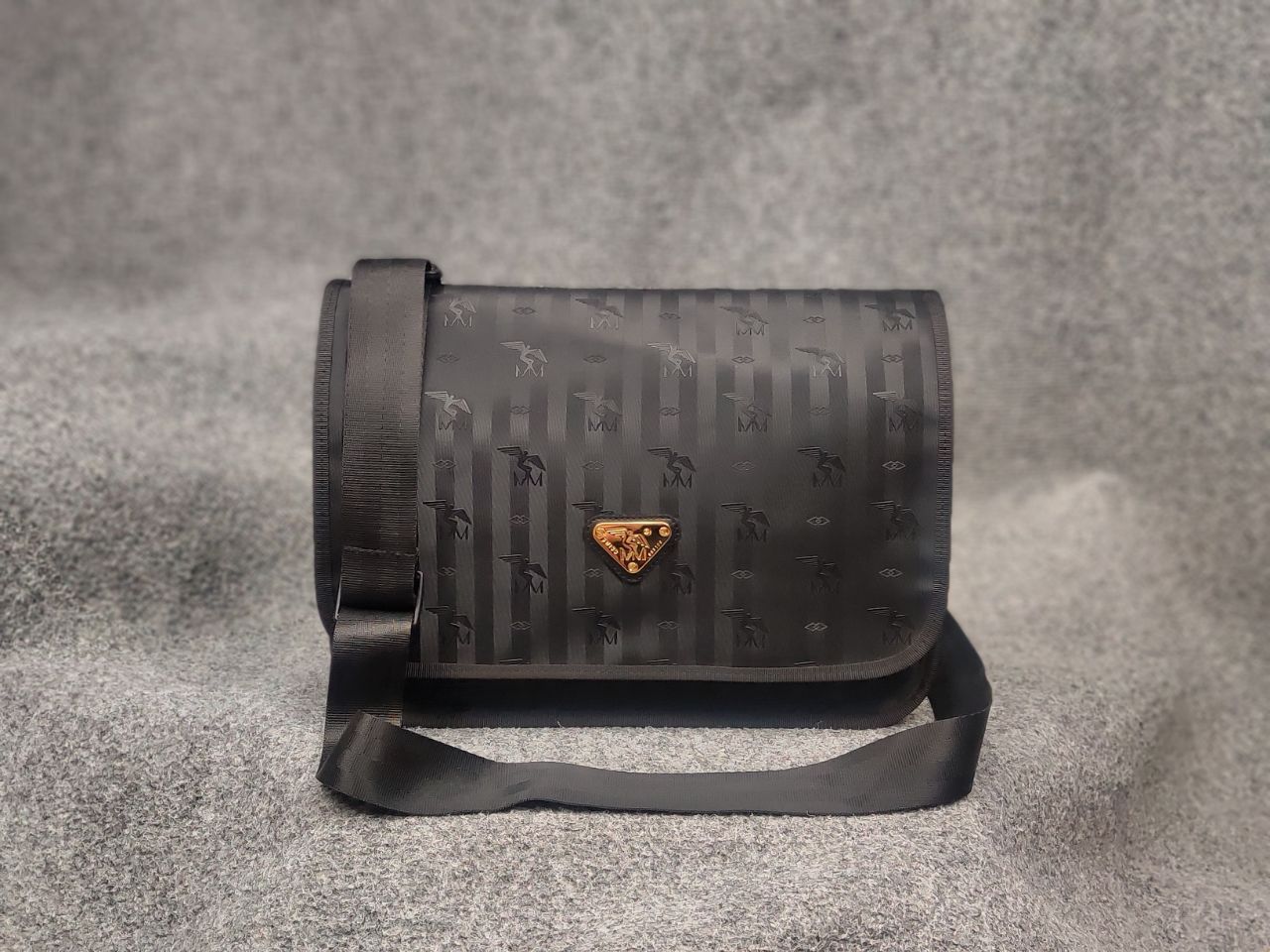 Maison Mollerus bag Crossbody Vinerus Black canvas unisex