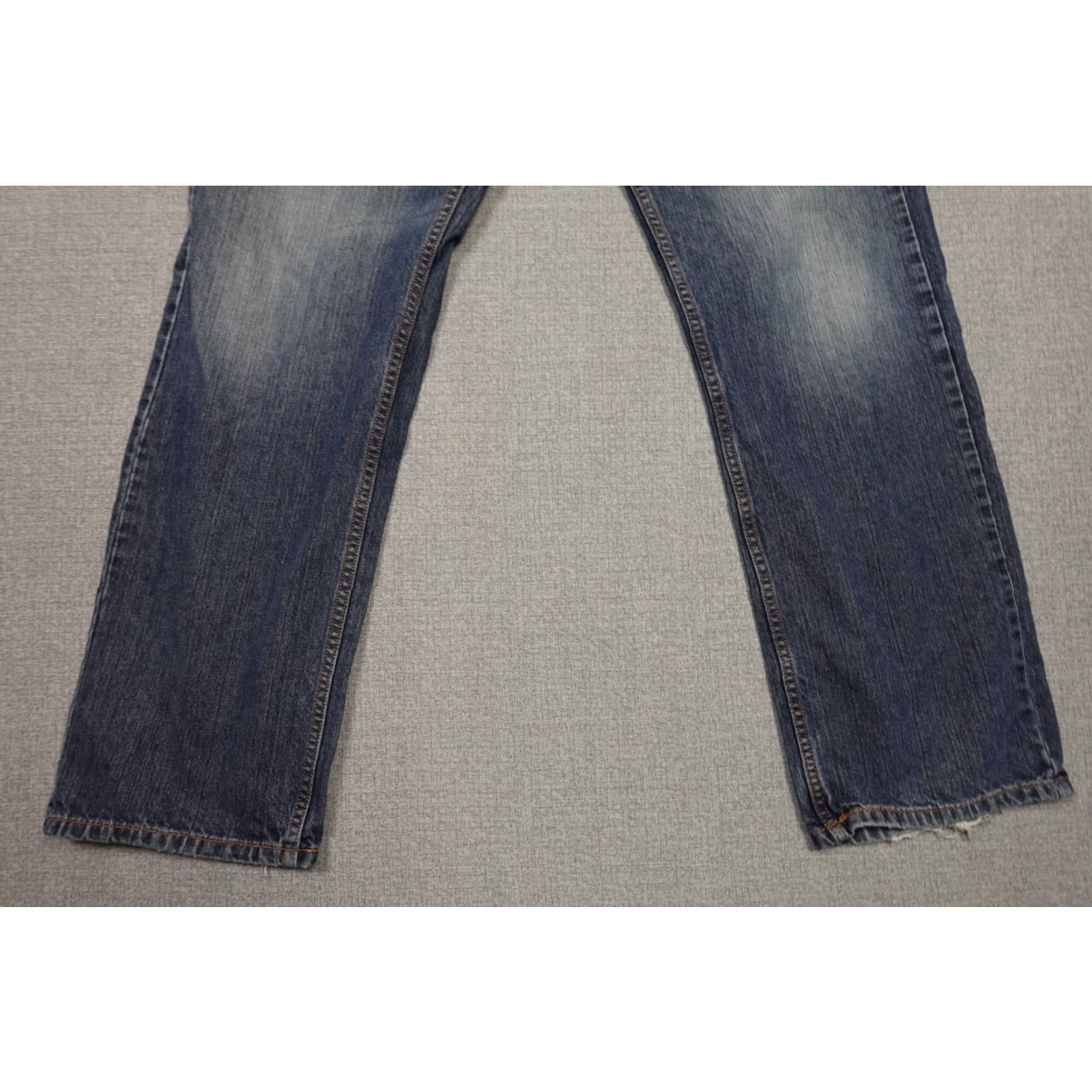 Levi's Levi's 559 Jeans Men Slim Straight Dark Wash Denim Blue 38x32 Denim Cowboy Western (Regular, 5-Pocket) Mens Size US 38 / EU 54 - 3 Thumbnail