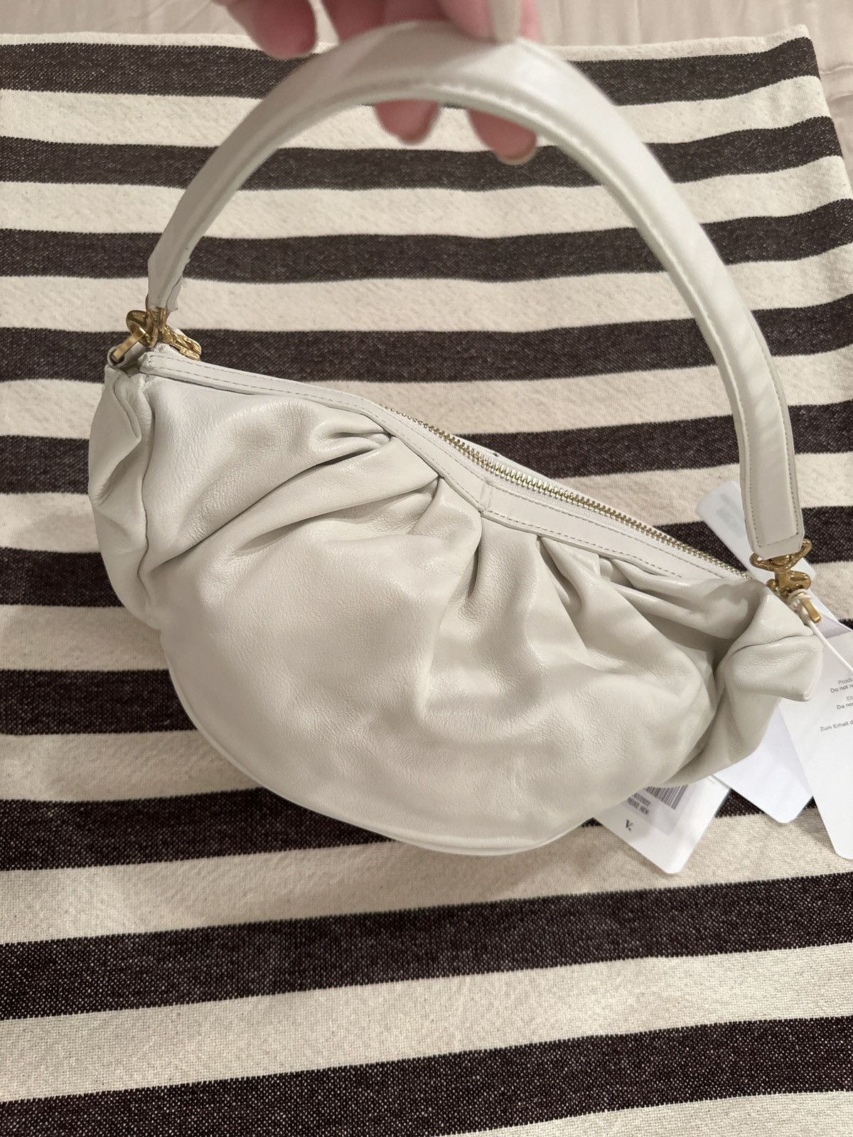Other Reike Nen Croissant Bag Off-White NWT Size ONE SIZE - 1 Thumbnail