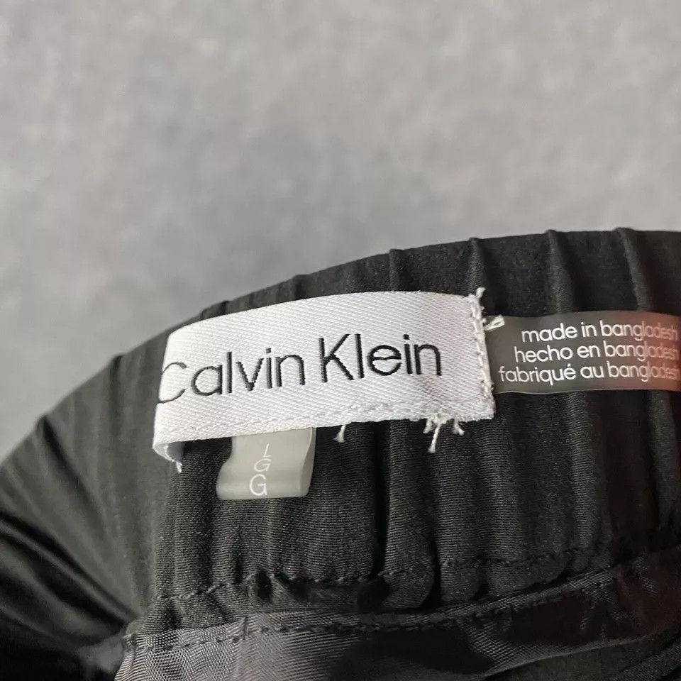 Calvin Klein Calvin Klein Cargo Pants Women's Large Polyester Stretch L Size 36" / US 14 / IT 50 - 8 Thumbnail