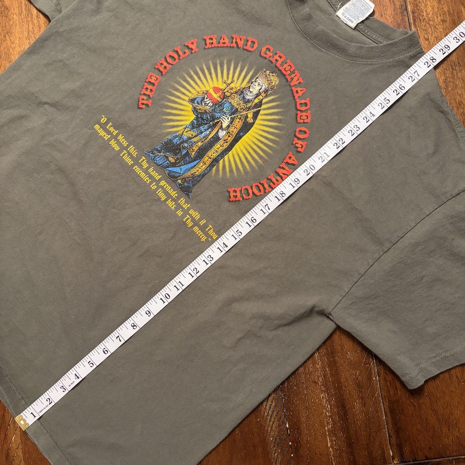 Gildan Monty Python Holy Grail Shirt XL Green Gildan Holy Grenade Size US XL / EU 56 / 4 - 8 Thumbnail