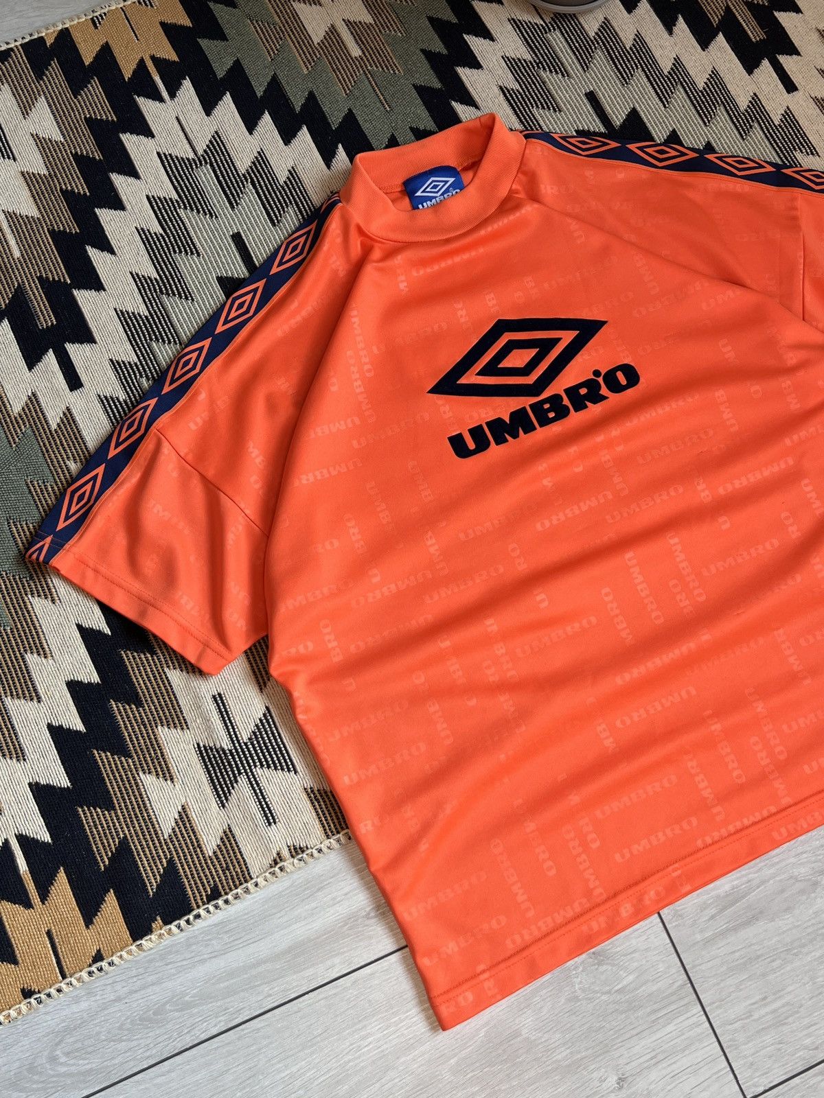 Other Vintage Umbro Lampass Big Logo Blokecore Soccer Jersey Size US S / EU 44-46 / 1 - 3 Thumbnail