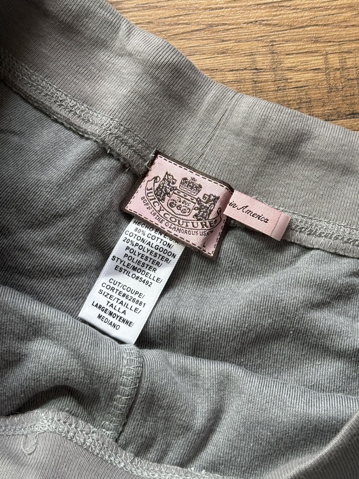 Juicy Couture VINTAGE JUICY COUTURE VELOUR 2000s TRACKSUIT Size M / US 6-8 / IT 42-44 - 3 Thumbnail
