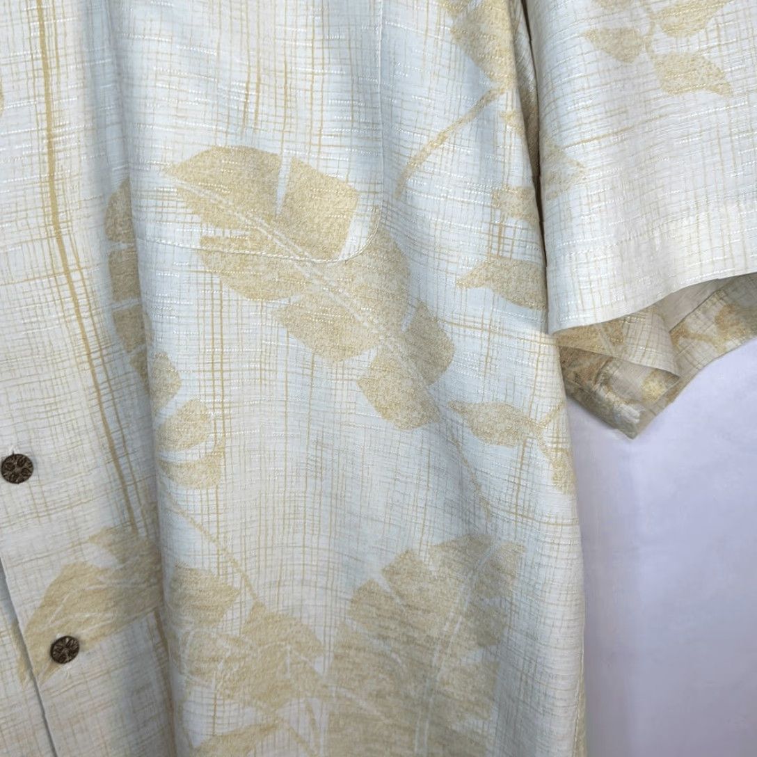 Tommy Bahama Tommy Bahama Shirt Mens Silk Short Sleeve Button Up L Cream Creator? (Note: Cannot add new info) Size US L / EU 52-54 / 3 - 3 Thumbnail