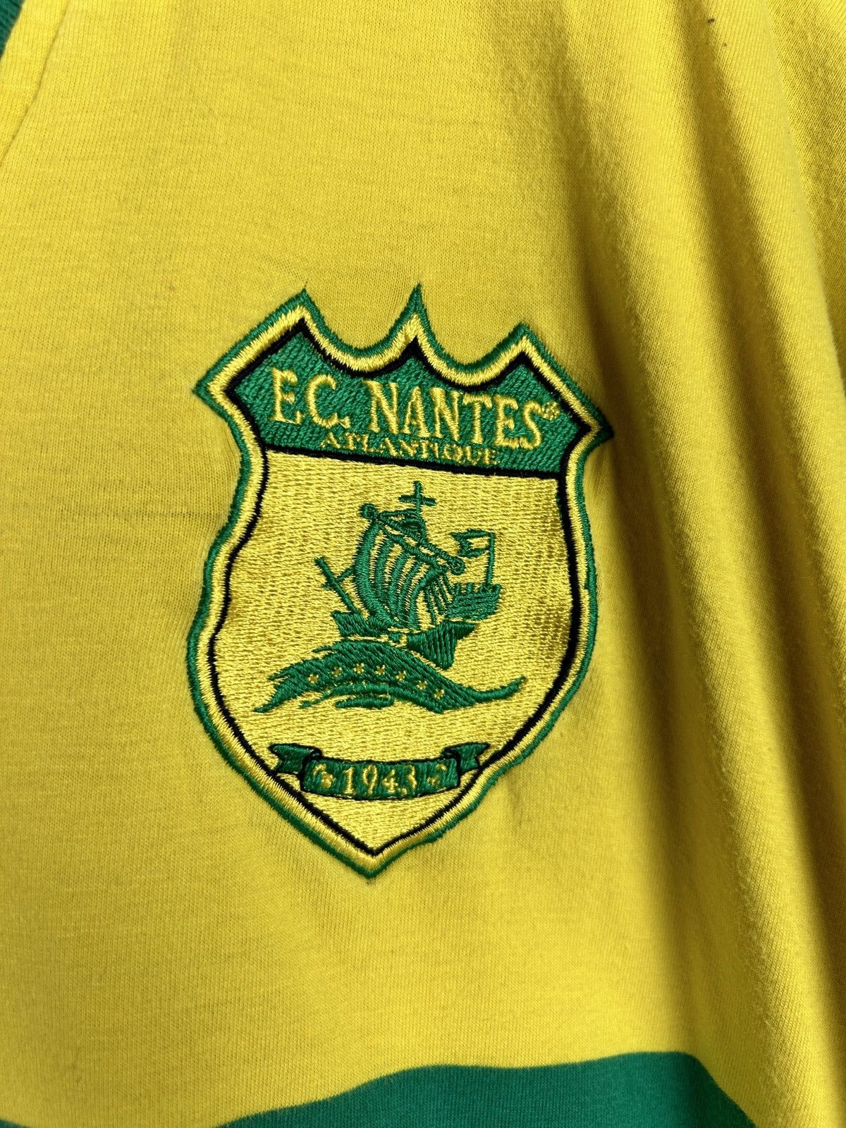 Other 90s Vintage Adidas FC Nantes Football Soccer T-Shirt Yellow Size US XL / EU 56 / 4 - 4 Thumbnail