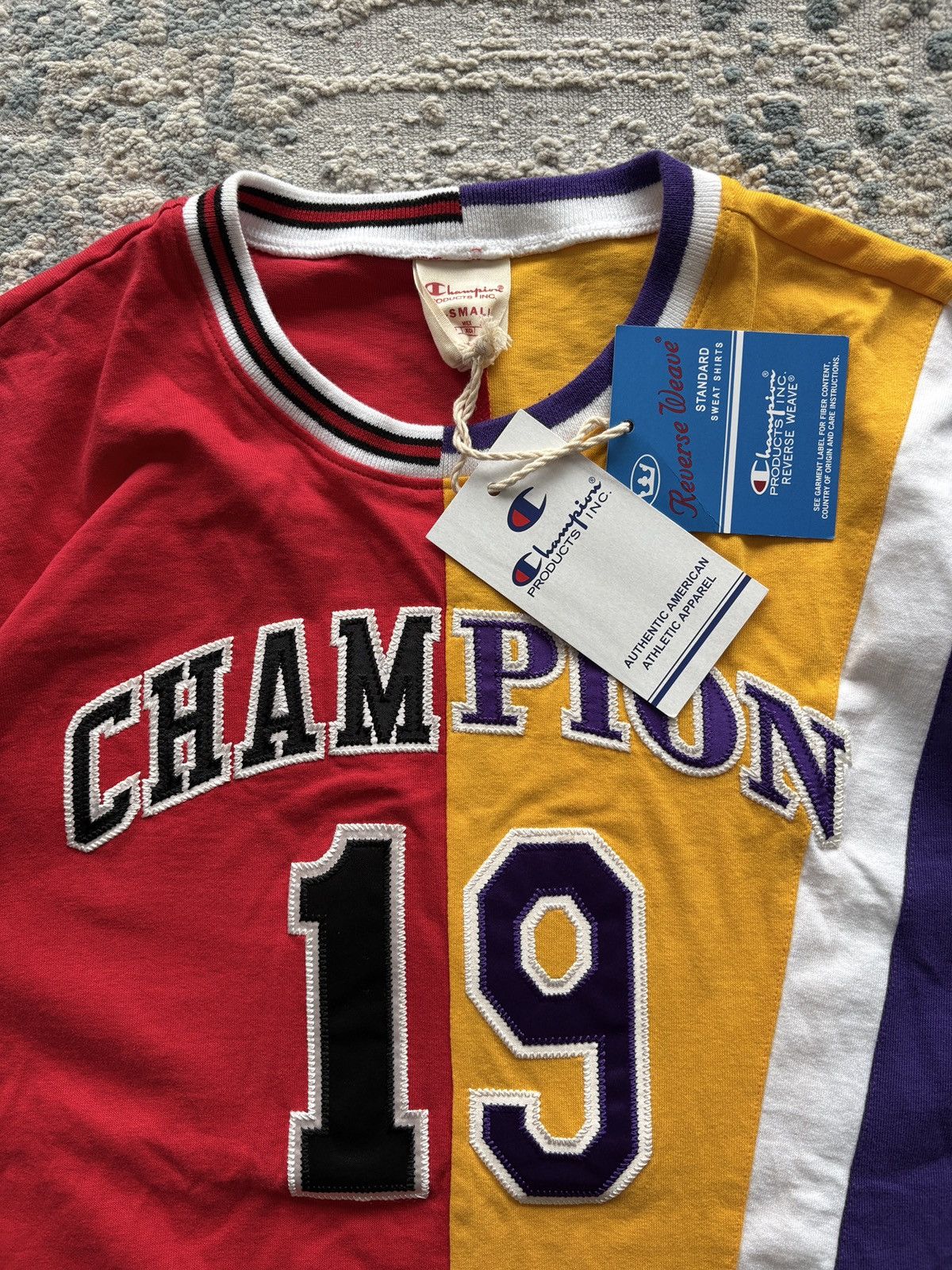 Champion Champions Chicago Bulls & Lakers Limited Edition T-Shirt Size US XS / EU 42 / 0 - 3 Thumbnail