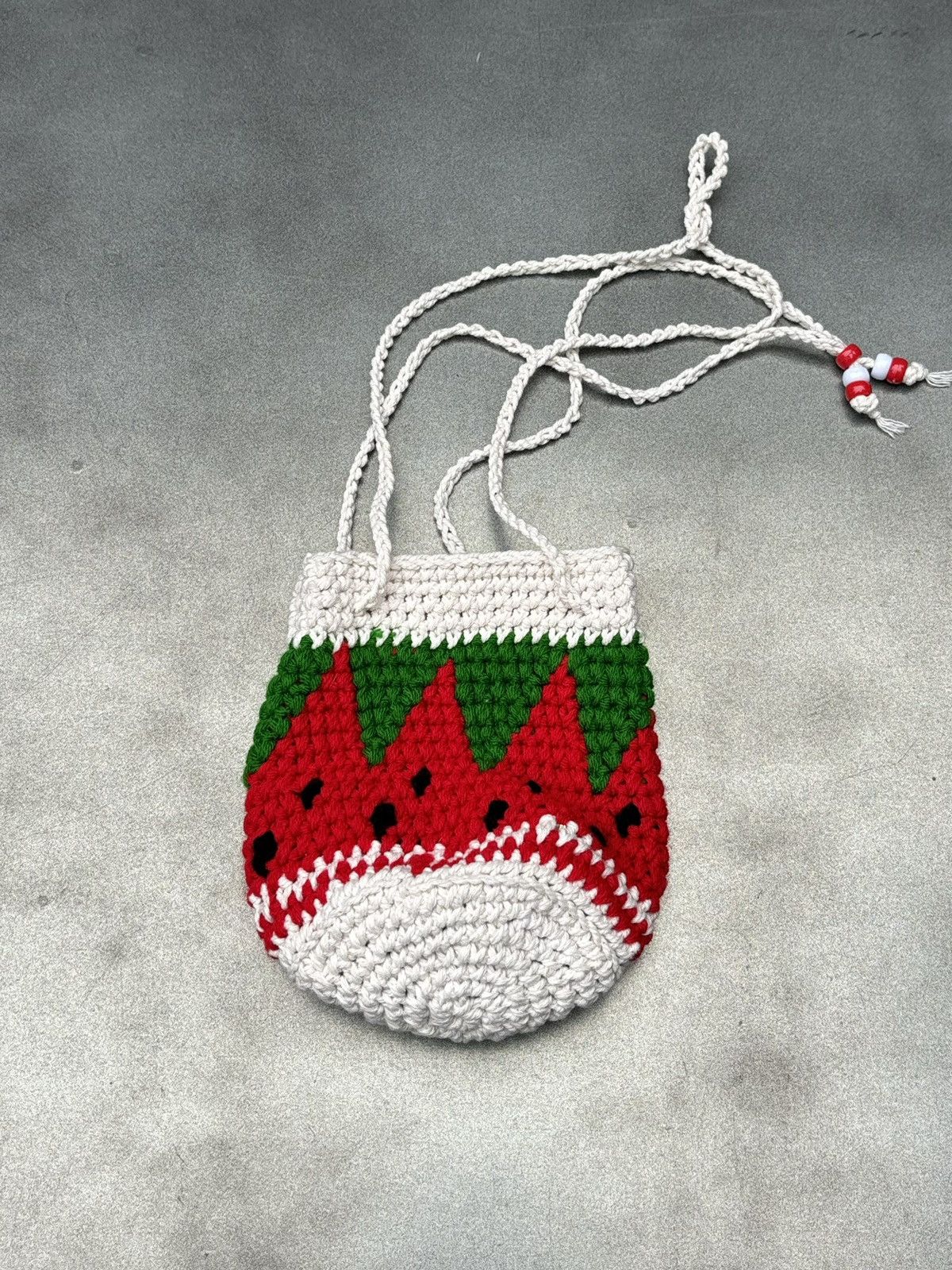 Vintage Strawberry Crochet Mini Bag Hand Knit Sling Bag Key Pouch Size ONE SIZE - 7 Thumbnail