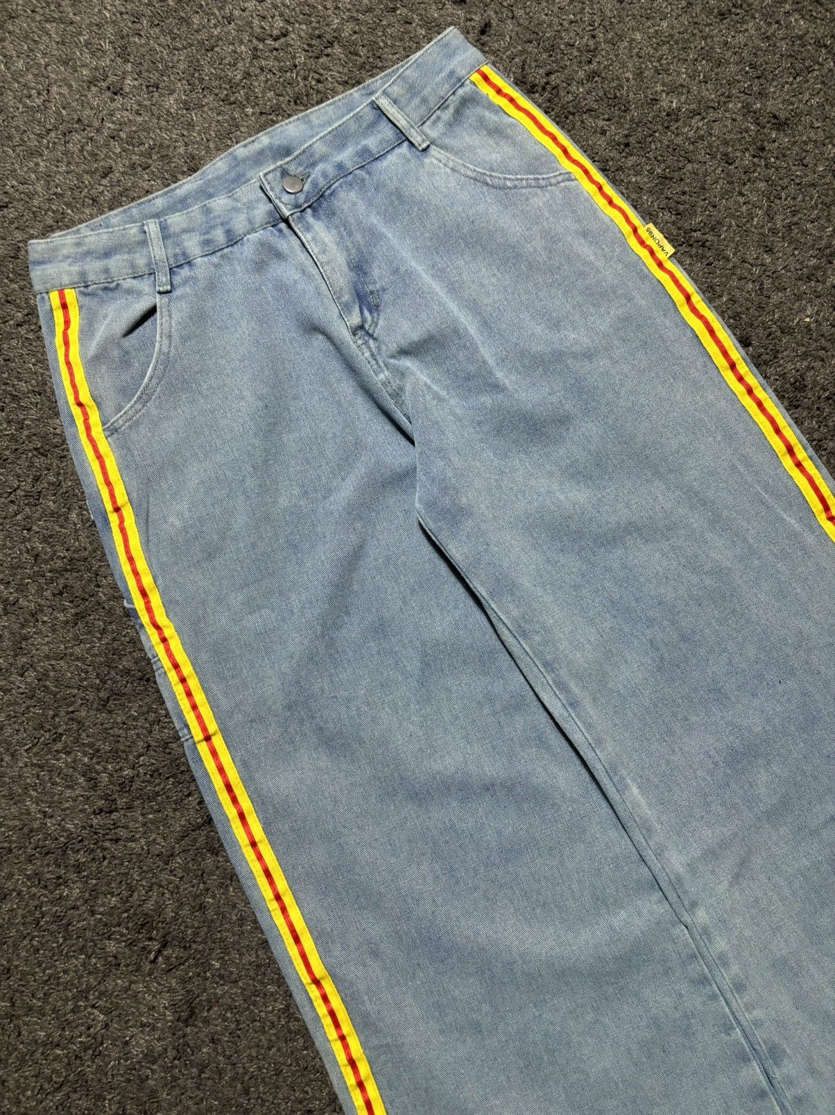 Jean × Vintage Vintage streetwear wide leg rare yellow blue baggy jeans Size US 33 - 3 Thumbnail