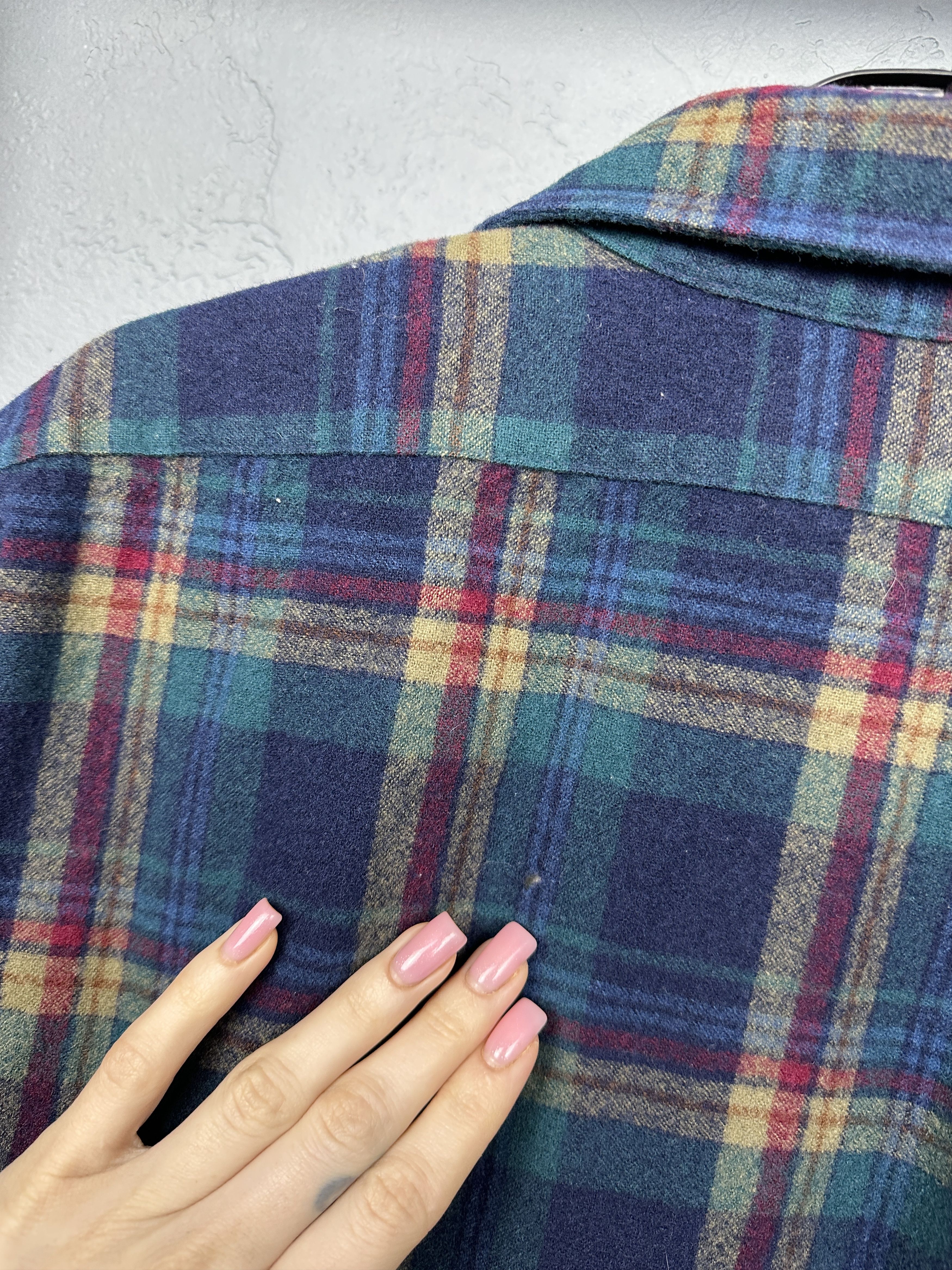 Pendleton Pendleton Vintage Mens Wool Flannel Plaid Shirt Made in USA Size US L / EU 52-54 / 3 - 5 Thumbnail