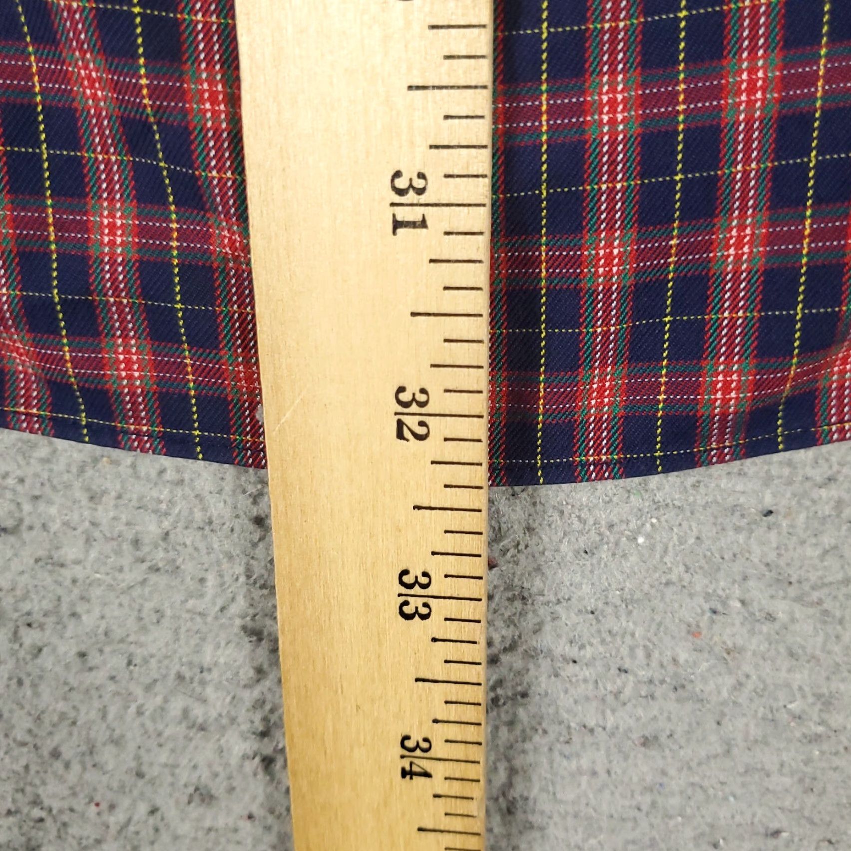 Brooks Brothers Brooks Brothers Button-Up Shirt Mens Large Red Black Plaid Long Sleeve Collared Regular Fit Cotton Size US L / EU 52-54 / 3 - 4 Thumbnail
