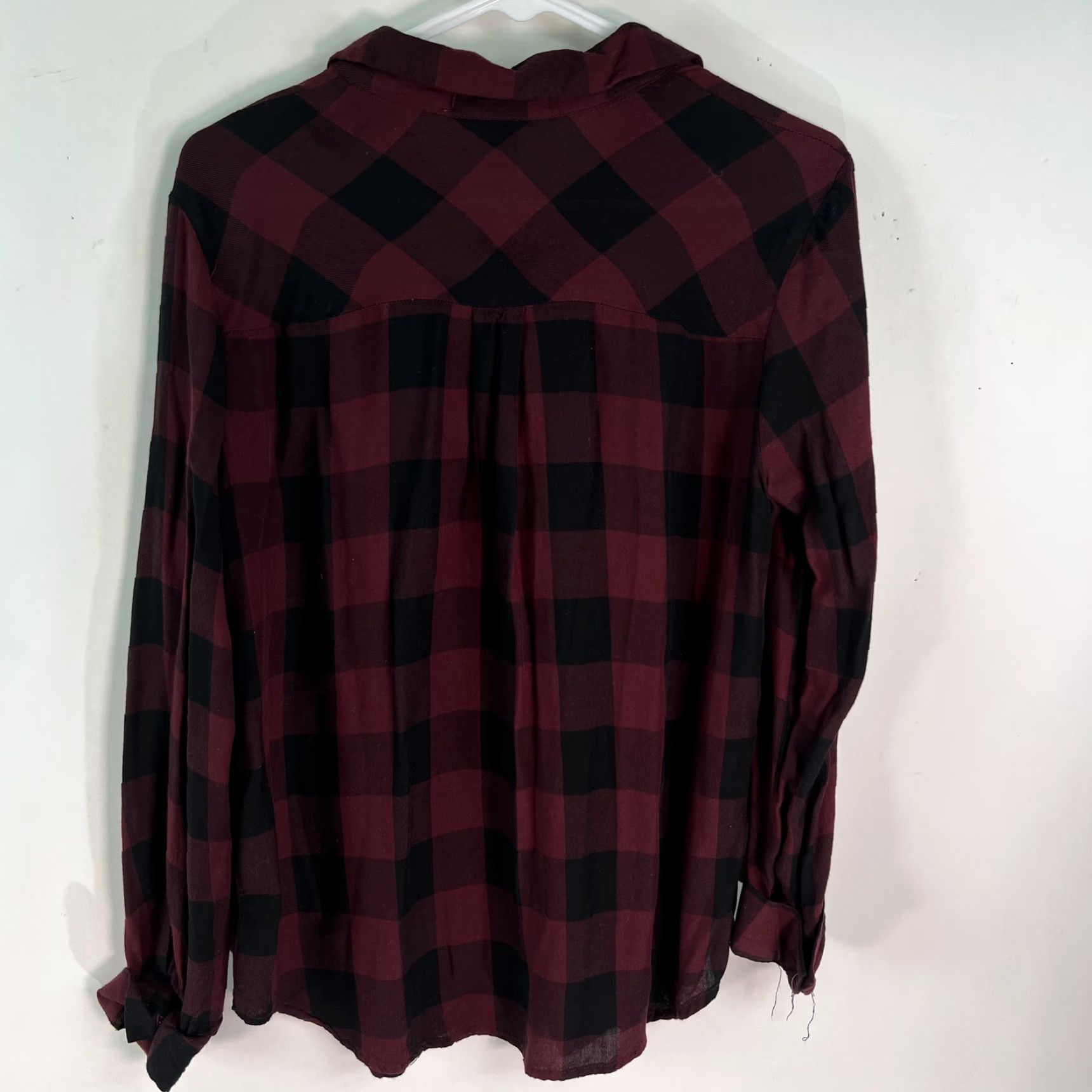 Forever 21 Forever 21 Womens Checks Collared Long Sleeves Red Button Front Shirt Size M Size M / US 6-8 / IT 42-44 - 2 Thumbnail