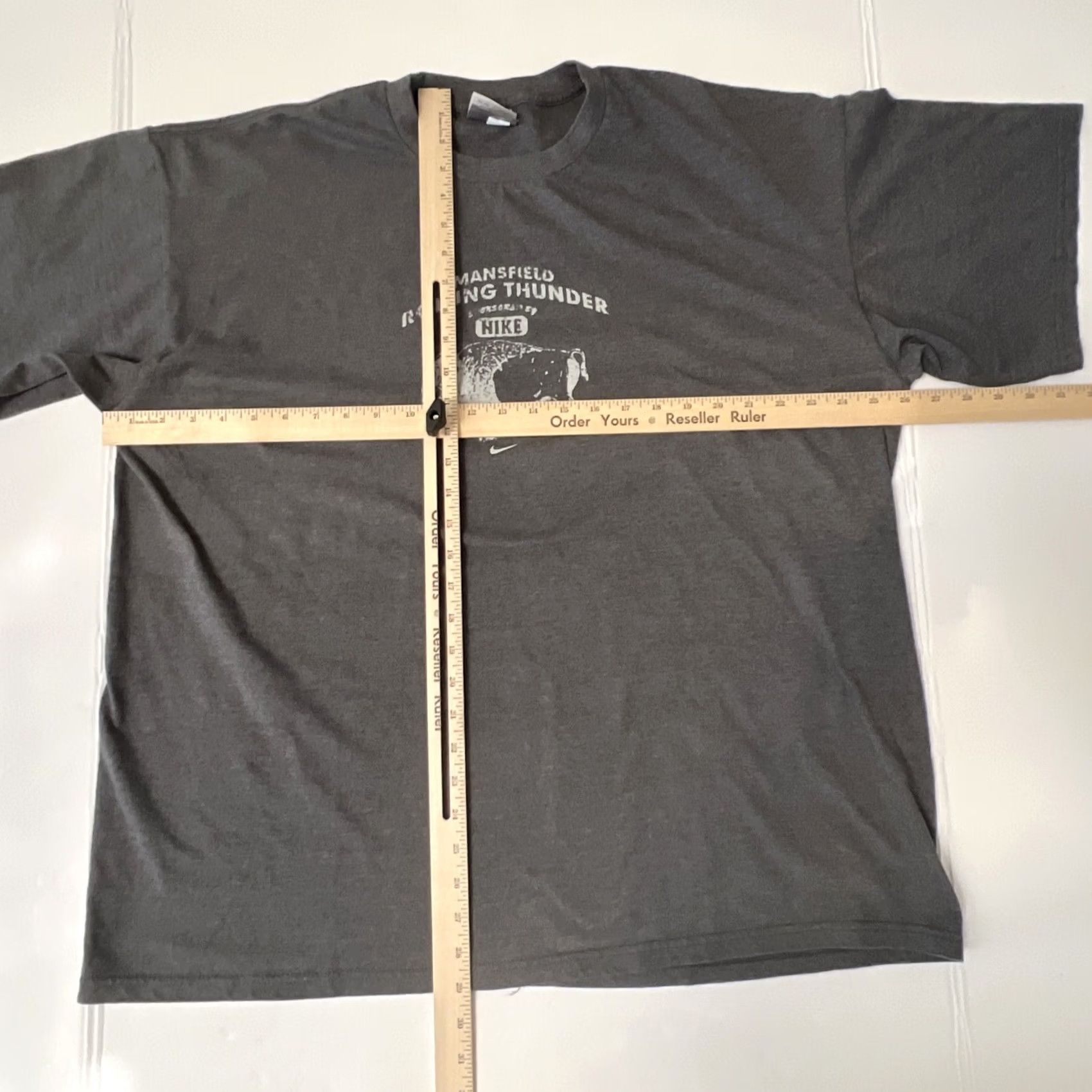 Nike VINTAGE Nike T shirt XL Grey Tag Black Swoosh Mansfield Rolling Thunder Buffalo 90s Mens Size US XL / EU 56 / 4 - 6 Thumbnail