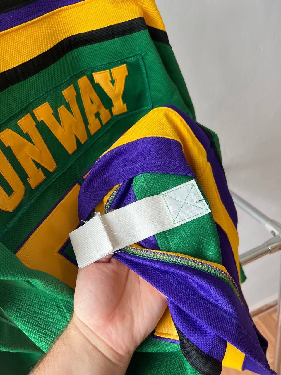 NHL MIGHTY DUCKS #96 CONWAY RARE NHL HOCKEY JERSEY SHIRT SIZE S Size US S / EU 44-46 / 1 - 13 Thumbnail
