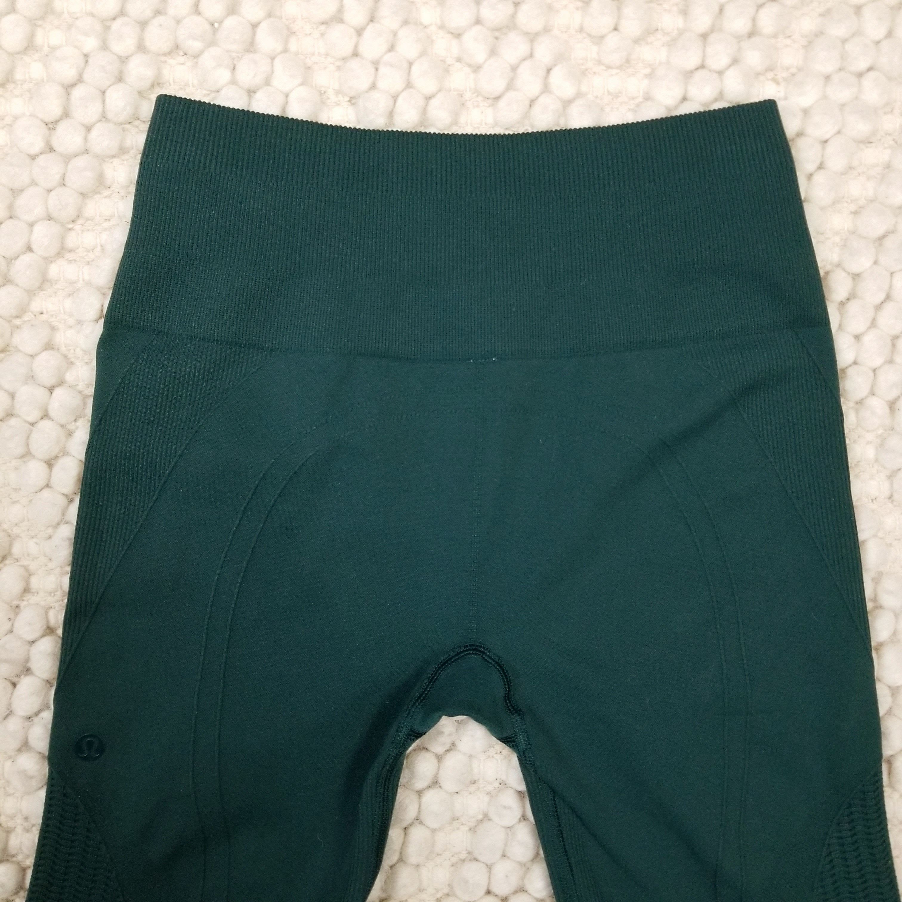 Lululemon Flow & Go Crop Seamless Deep Green Size 28" / US 6 / IT 42 - 5 Thumbnail