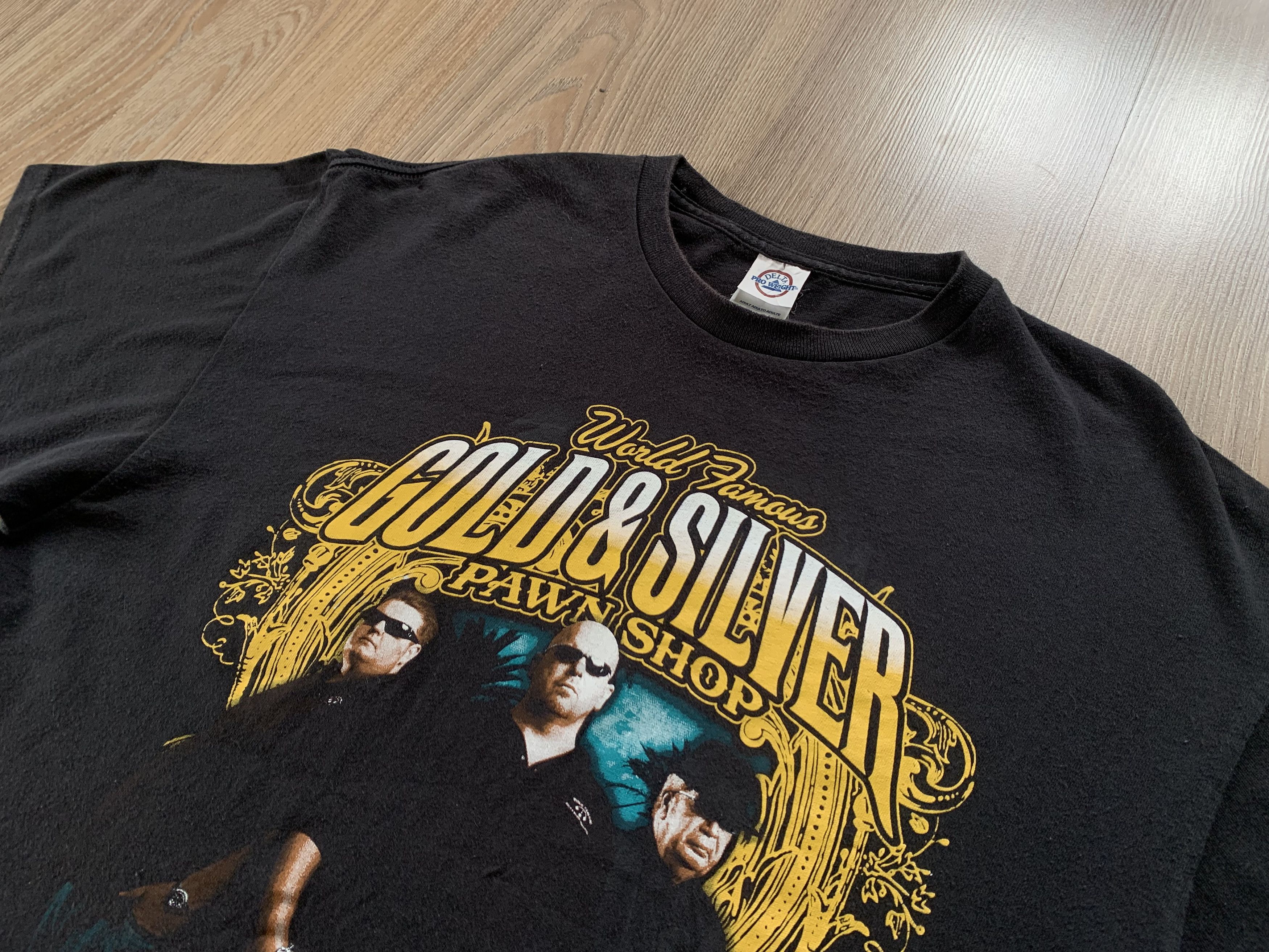 Delta Gold And Silver Delta Printed T-Shirt Size US XL / EU 56 / 4 - 4 Thumbnail
