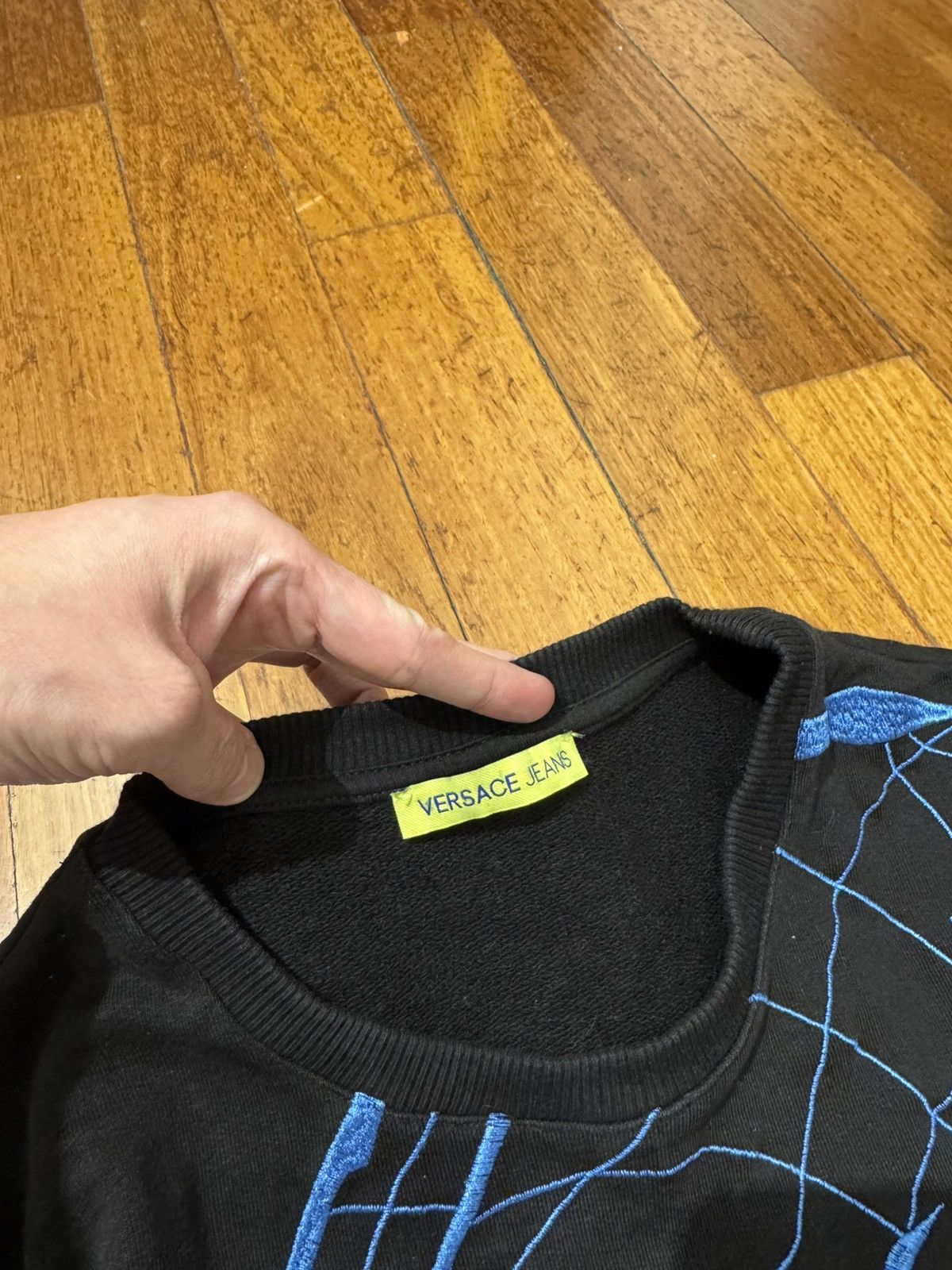 Versace Versace Jeans Dragon Crewneck Size US L / EU 52-54 / 3 - 3 Thumbnail