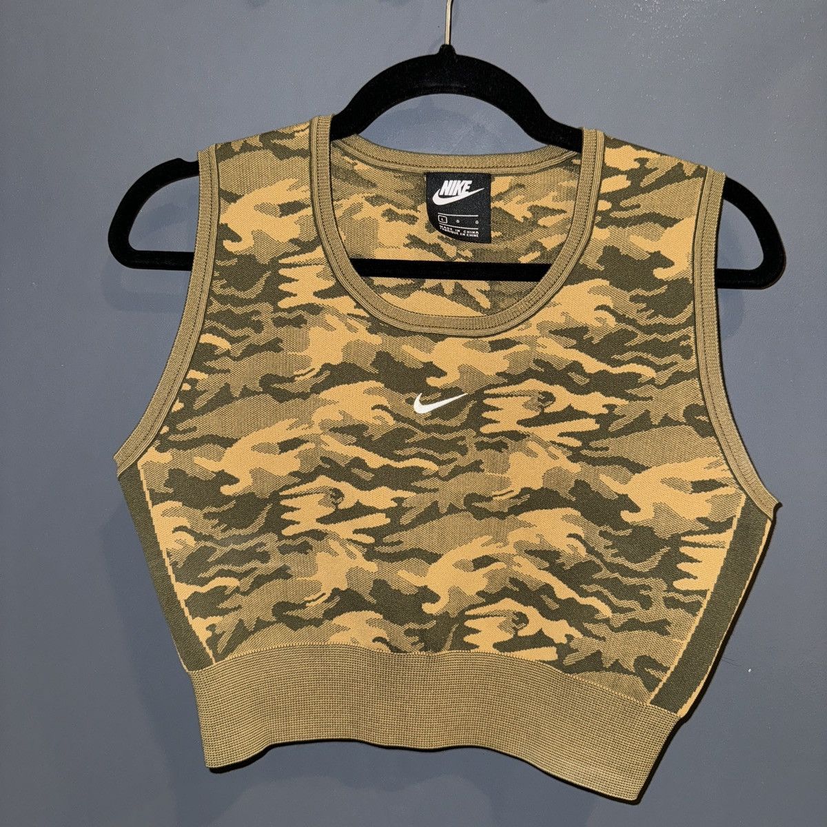 Nike Women’s Nike Knit Camo Crop Top - L Size L / US 10 / IT 46 - 1 Thumbnail