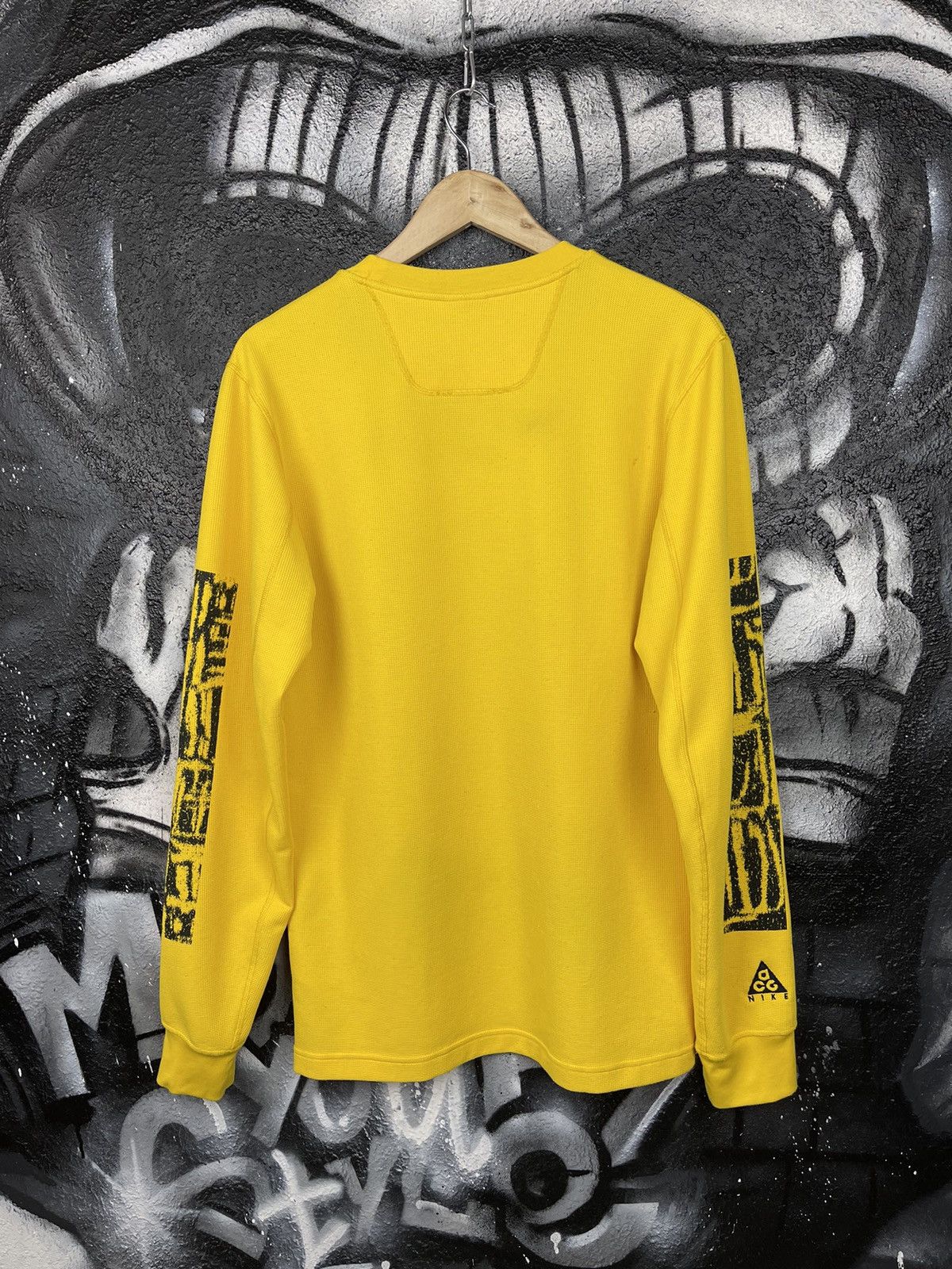 Nike ACG Nike ACG Graphic Print Yellow Waffle Long Sleeve T-Shirt Men’s Size Small Size US S / EU 44-46 / 1 - 12 Thumbnail