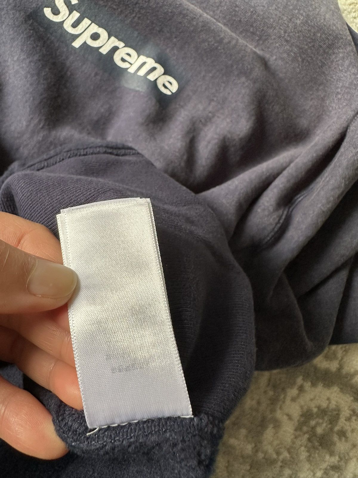 Supreme SUPREME WASHED BOX LOGO CREWNECK SS25 Size US L / EU 52-54 / 3 - 12 Thumbnail