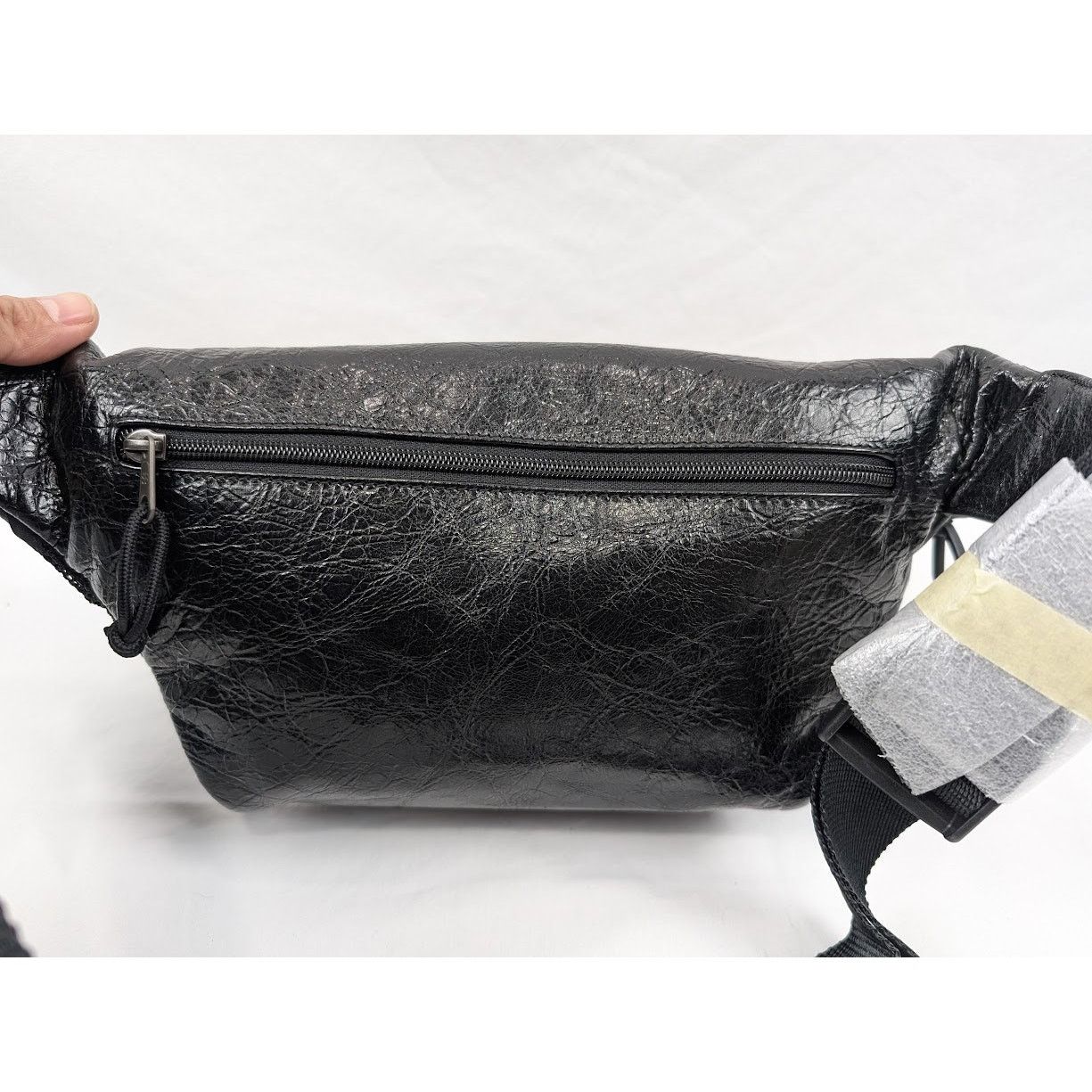 Balenciaga o1rshd1 Q:3 / Size: OS / Explorer Multizip Beltpack in Black Size ONE SIZE - 8 Thumbnail