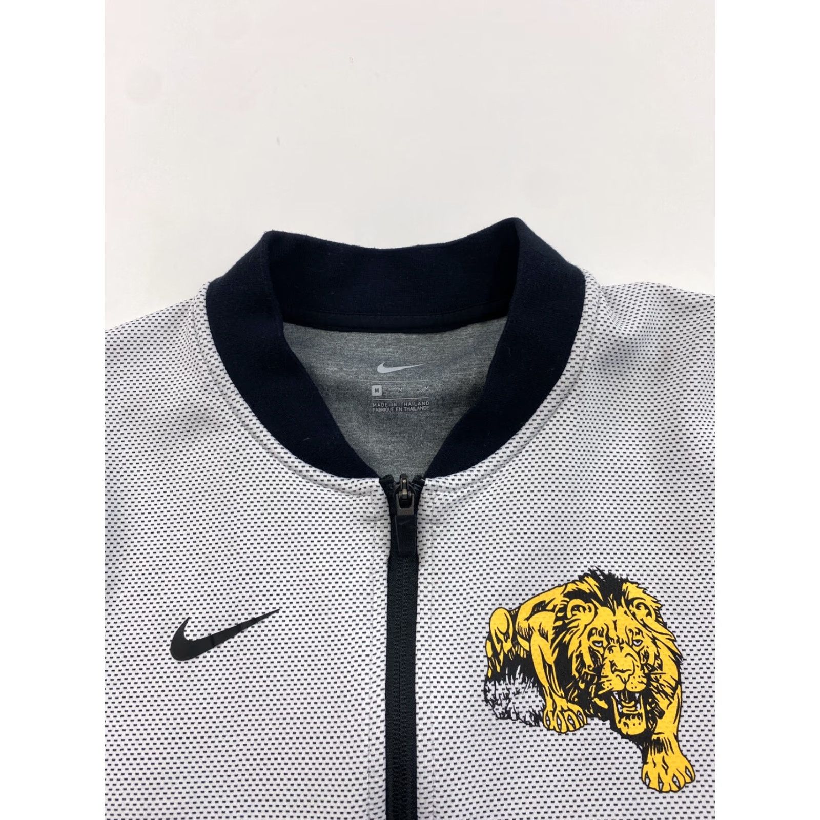 Nike Nike Jacket Womens Medium Gray Lion Logo Full Zip Therma Flex Size M / US 6-8 / IT 42-44 - 3 Thumbnail
