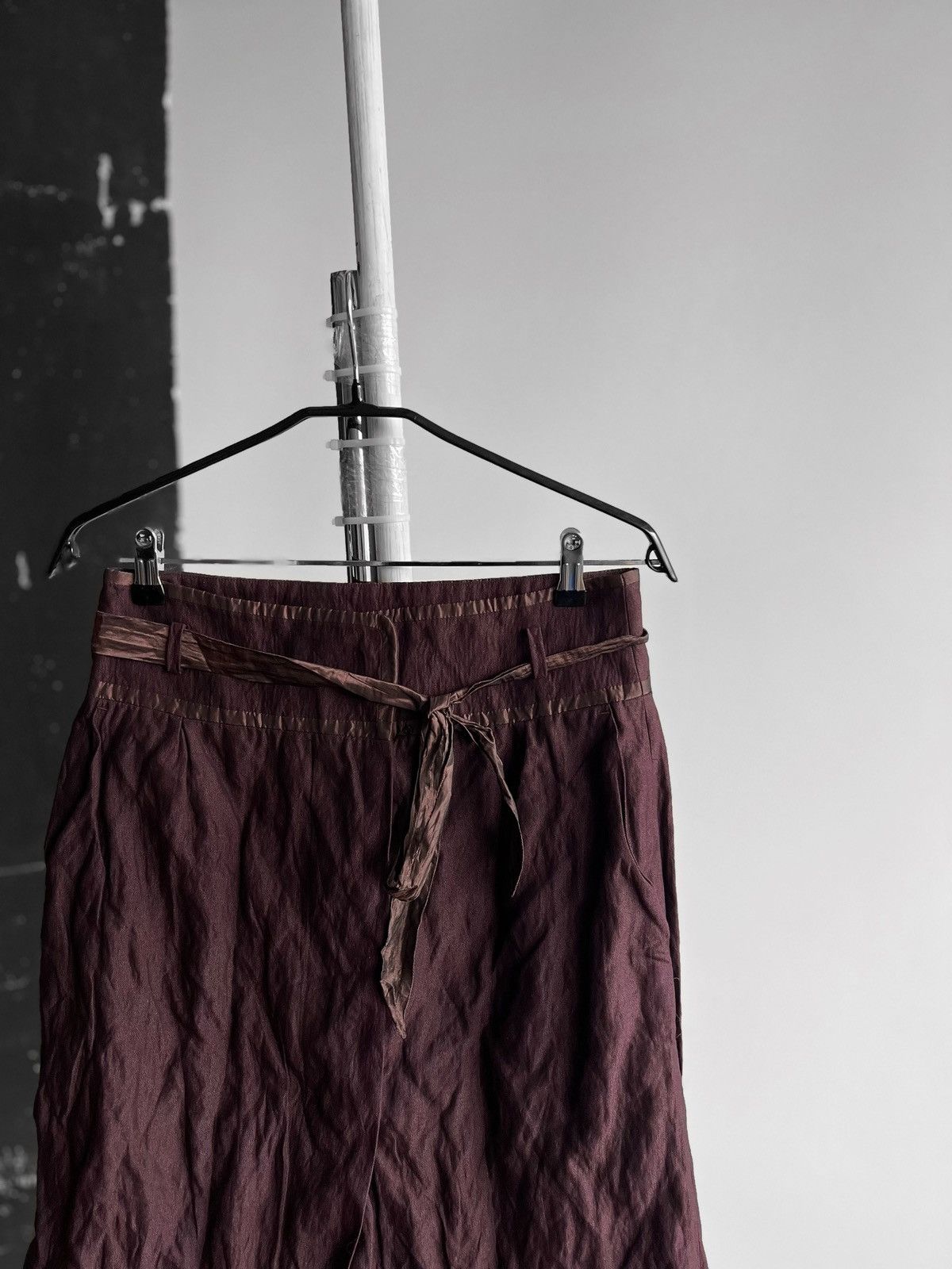 Hugo Boss × Vintage Hugo Boss Wmns Mid-Length Burgundy Vintage Skirt Wool Cotton Size 32" / US 10 / IT 46 - 2 Thumbnail