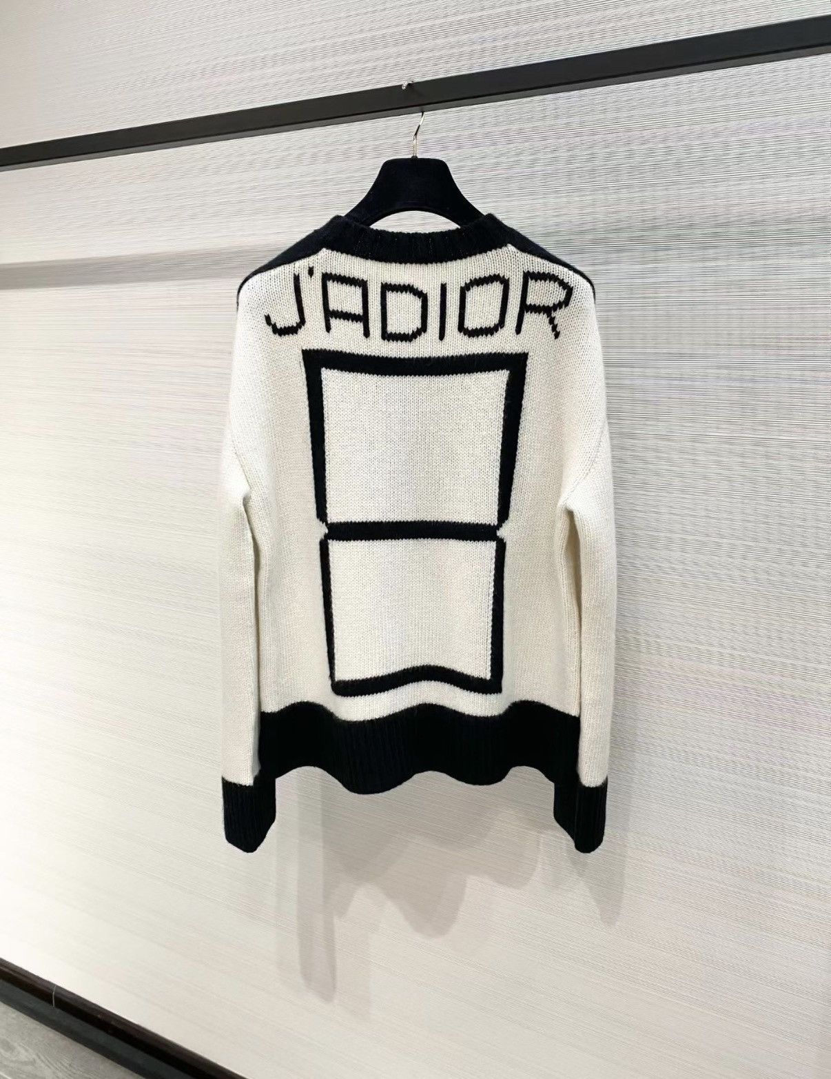 Dior Dior F38 Black & White Color Block Logo Sweater J33 Size XS / US 0-2 / IT 36-38 - 2 Thumbnail