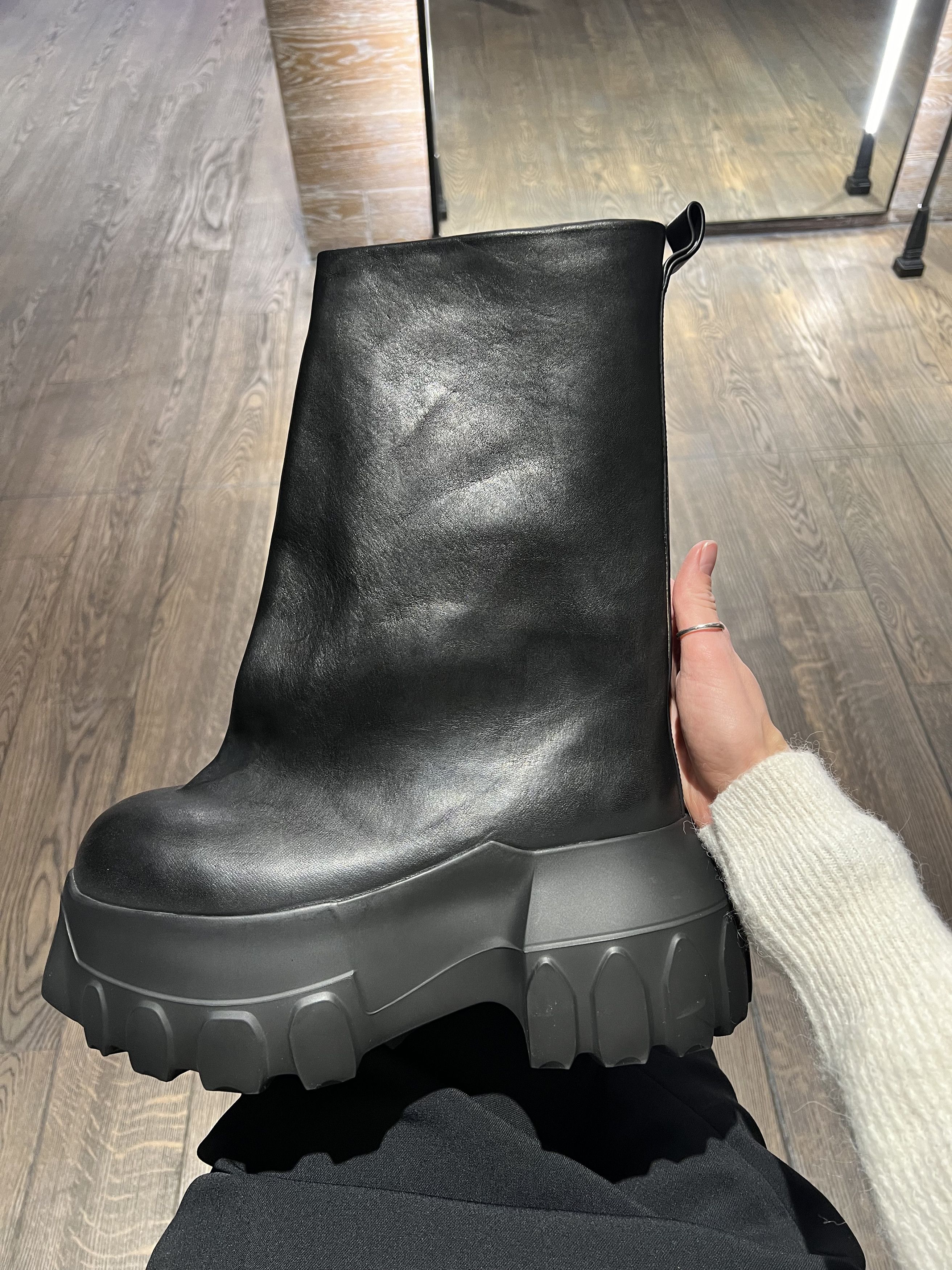 Rick Owens RICK OWENS Porterville Flared Mega Tractor Boots Size US 11 / IT 41 - 7 Thumbnail