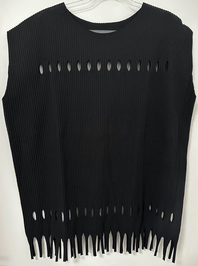 Issey Miyake issey miyake size:one size black tank top 2505-Nextarrow Size XXS / US 00 / IT 34 - 1 Thumbnail