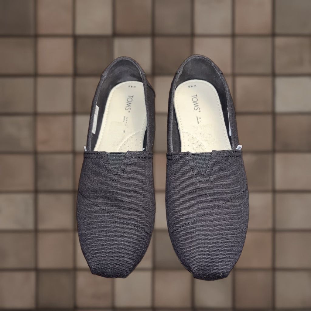 Toms TOMS Women's Classics Canvas Flats Size US 6.5 Black Casual Comfort Slip On W Size US 4.5 / IT 34.5 - 1 Thumbnail