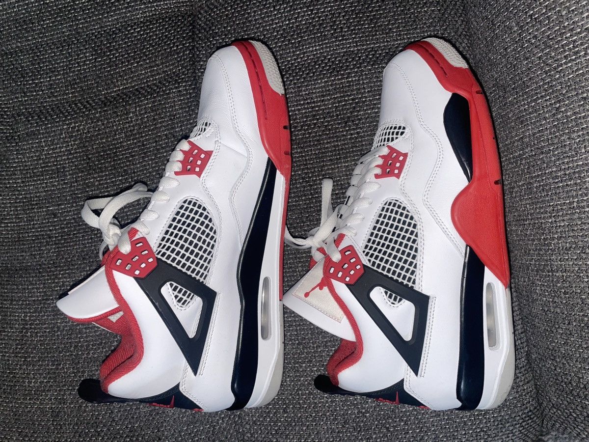 Jordan Brand Jordan 4 Fire Red - LIKE NEW , Taken care of Size US 11 / EU 44 - 1 Thumbnail