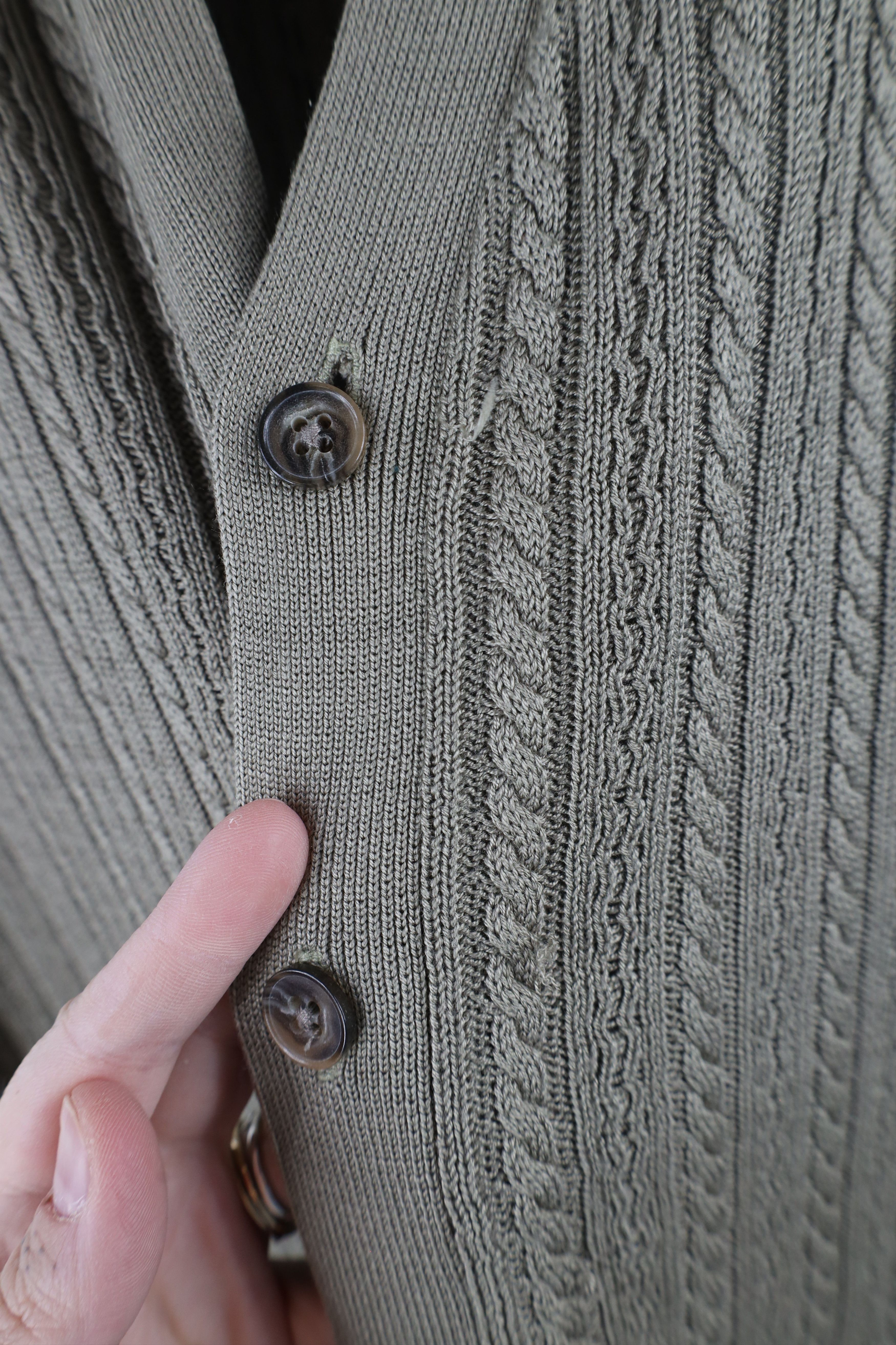 Vintage Vintage 90s Streetwear Cable Knit Cardigan Sweater Vest Size US L / EU 52-54 / 3 - 4 Thumbnail