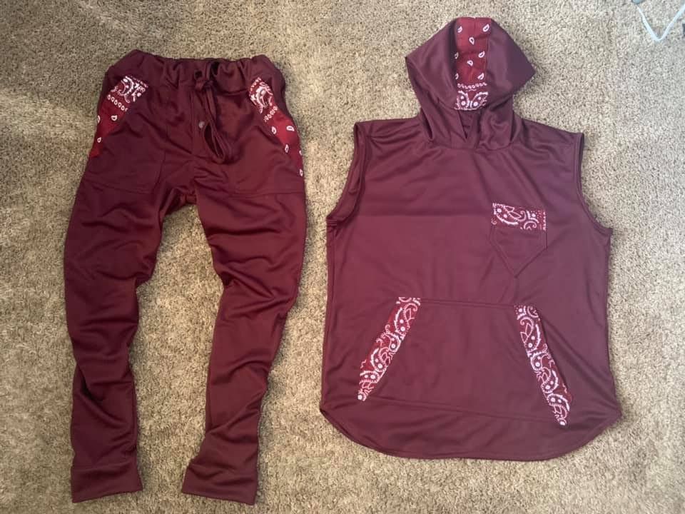 Other Men Custom Bergundy Bandanna Trim Tank Hoodie & Jogge Set. Size US XL / EU 56 / 4 - 2 Thumbnail
