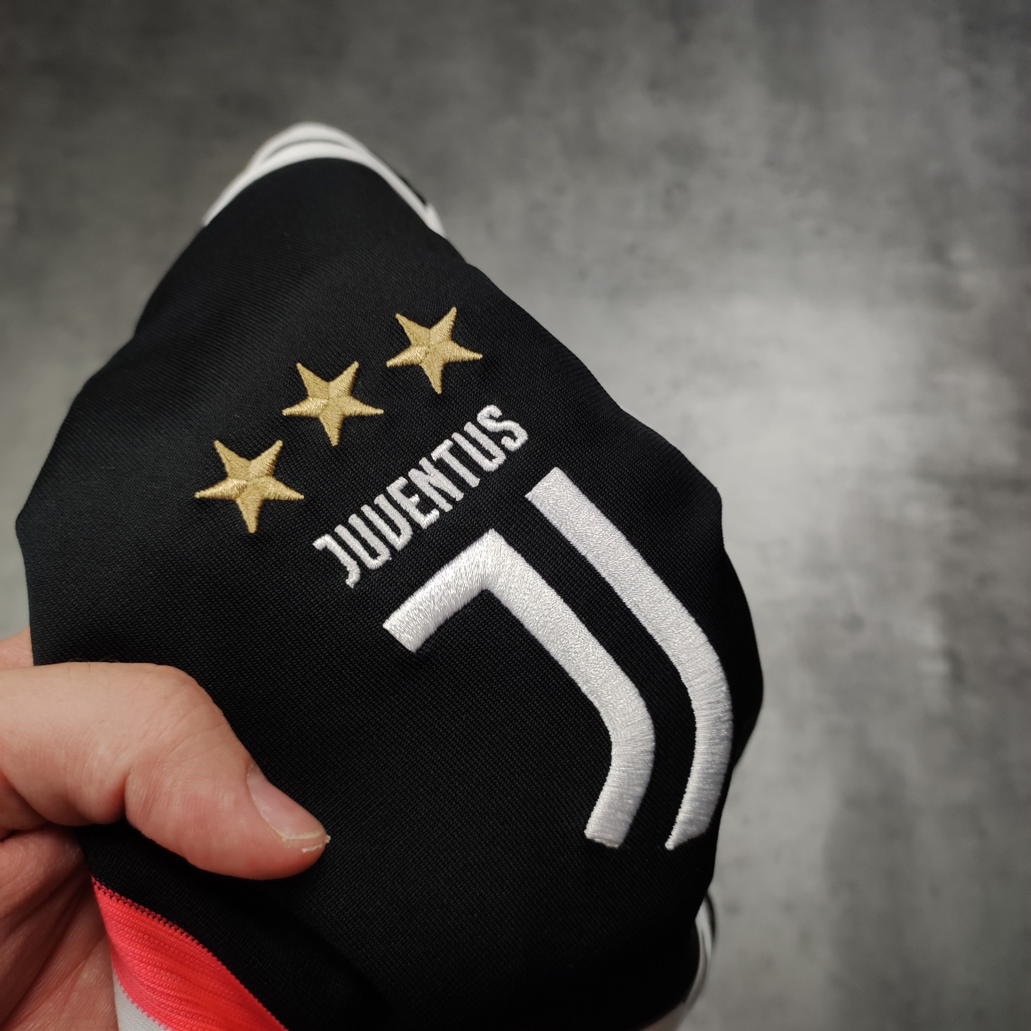 Adidas RARE Juventus FC x Adidas 2019 Home Football Jersey Size US S / EU 44-46 / 1 - 6 Thumbnail