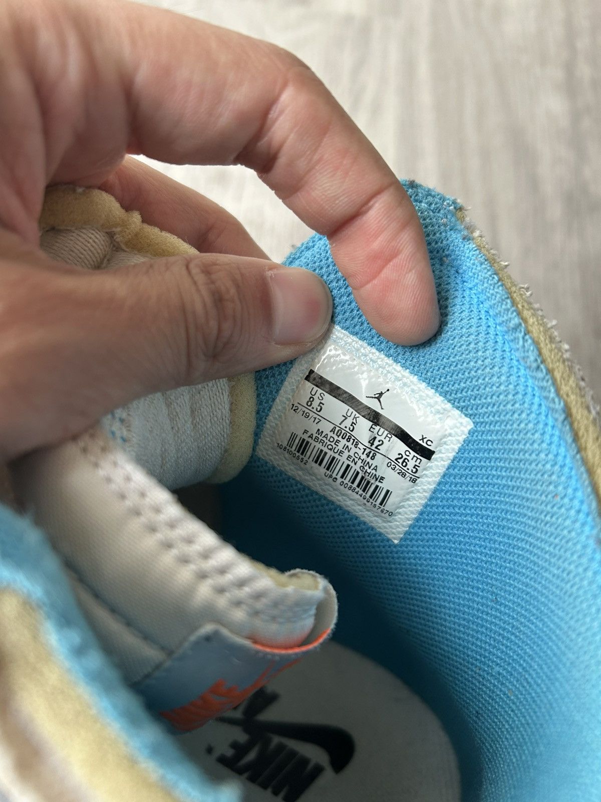 Jordan Brand × Off-White Off-White X Air Jordan 1 High OG UNC Size 8.5 Size US 8.5 / EU 41-42 - 20 Thumbnail