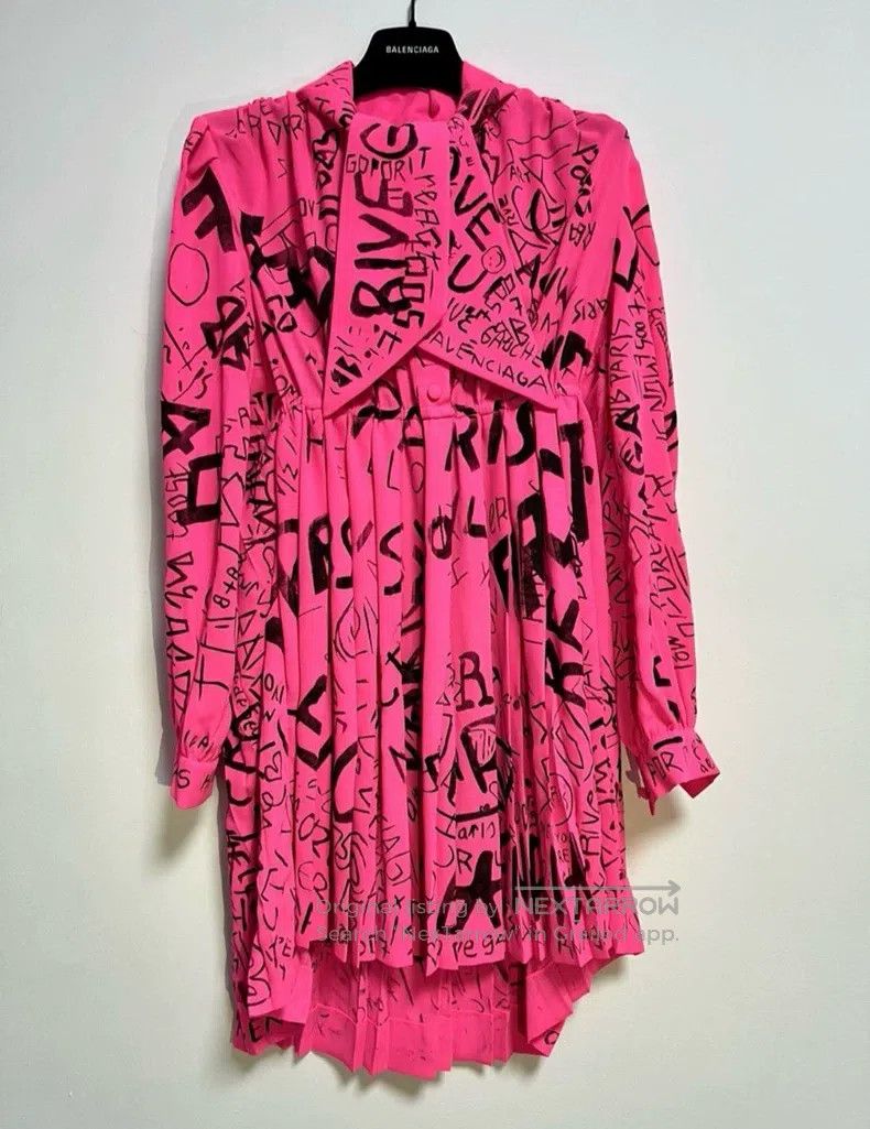 Balenciaga Balenciaga Hand-drawn graffiti dress Size XS / US 0-2 / IT 36-38 - 1 Thumbnail