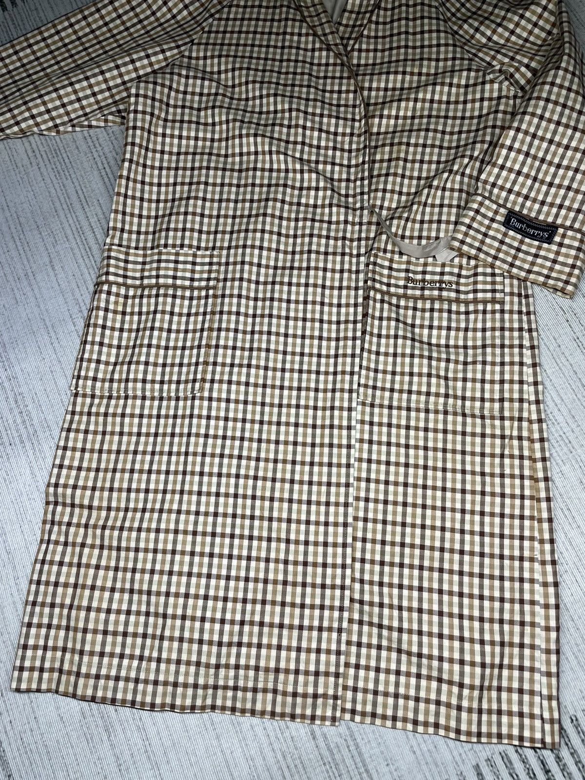 Burberry a72 Vintage Burberrys Nova Robe Size US L / EU 52-54 / 3 - 8 Thumbnail