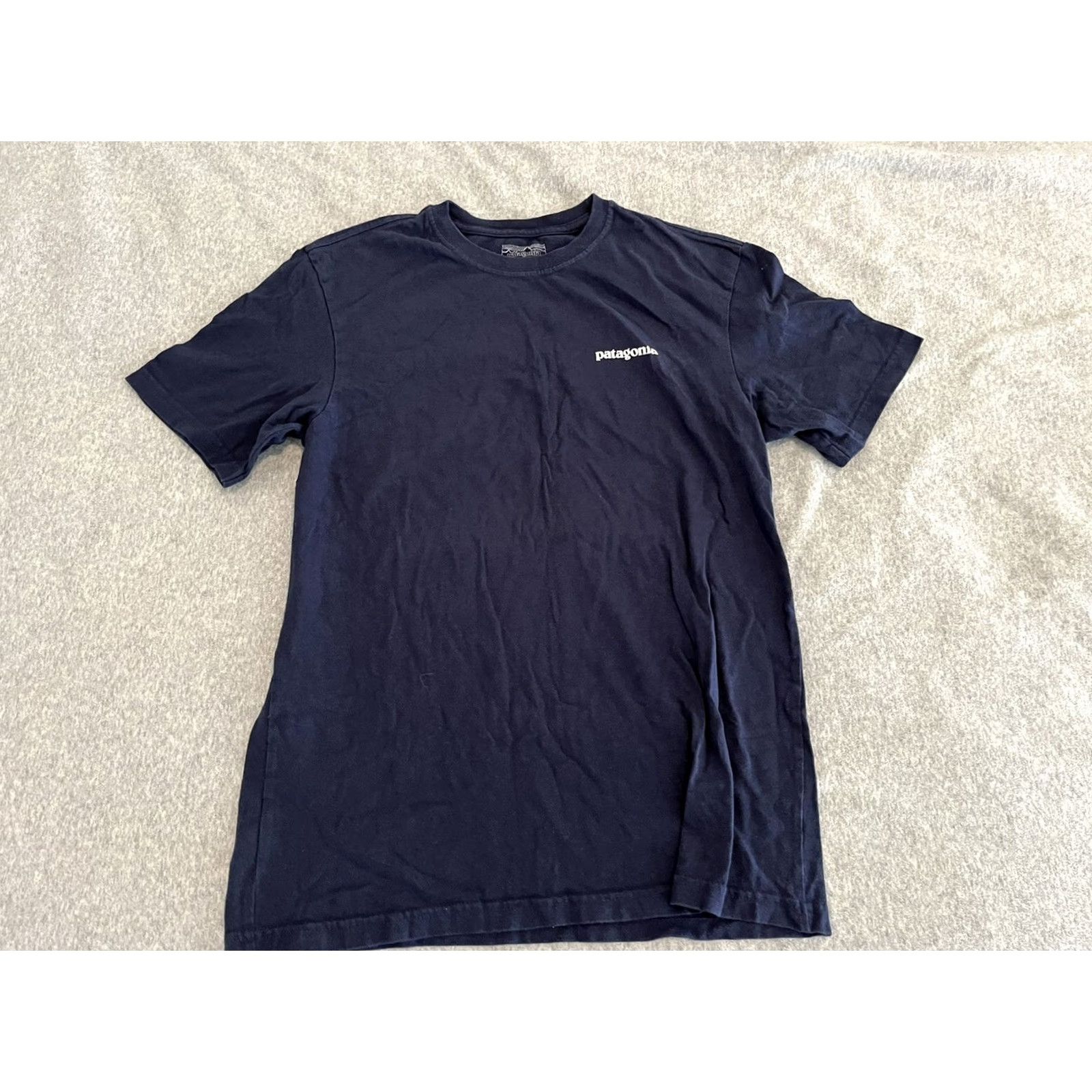 Patagonia PATAGONIA Big Logo Navy Tee Shirt Size S Men Short Sleeve Crew Neck Cotton Blue Solid T-Shirt Size US S / EU 44-46 / 1 - 3 Thumbnail