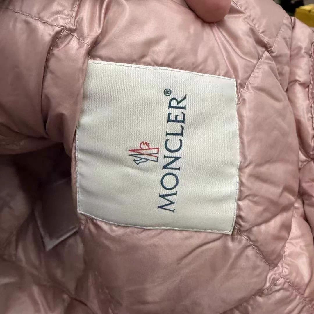 Moncler Moncler 99 New Pink Quilted Sleeve Logo Puffer 5 Size XXL / US 16-18 / IT 52-54 - 2 Thumbnail